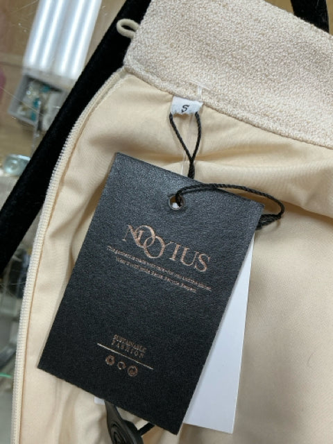 NOOTUS Beige Bodycon V-Neck Slit Bodycon Mini Dress Beige Size Small NWT - Size S