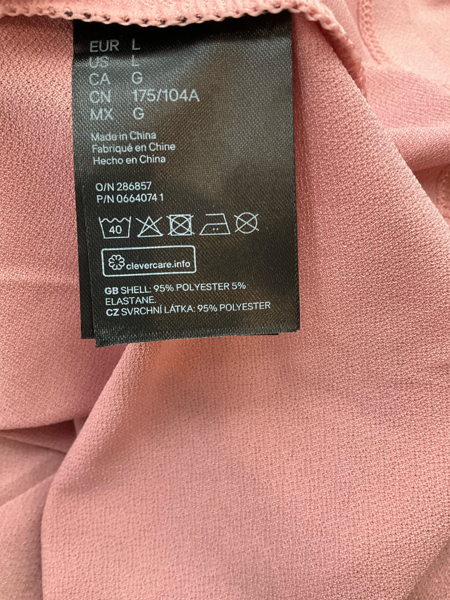 H&M mauve pre-owned ladies top in size large, featuring a minimalist casual design, perfect for everyday wear.