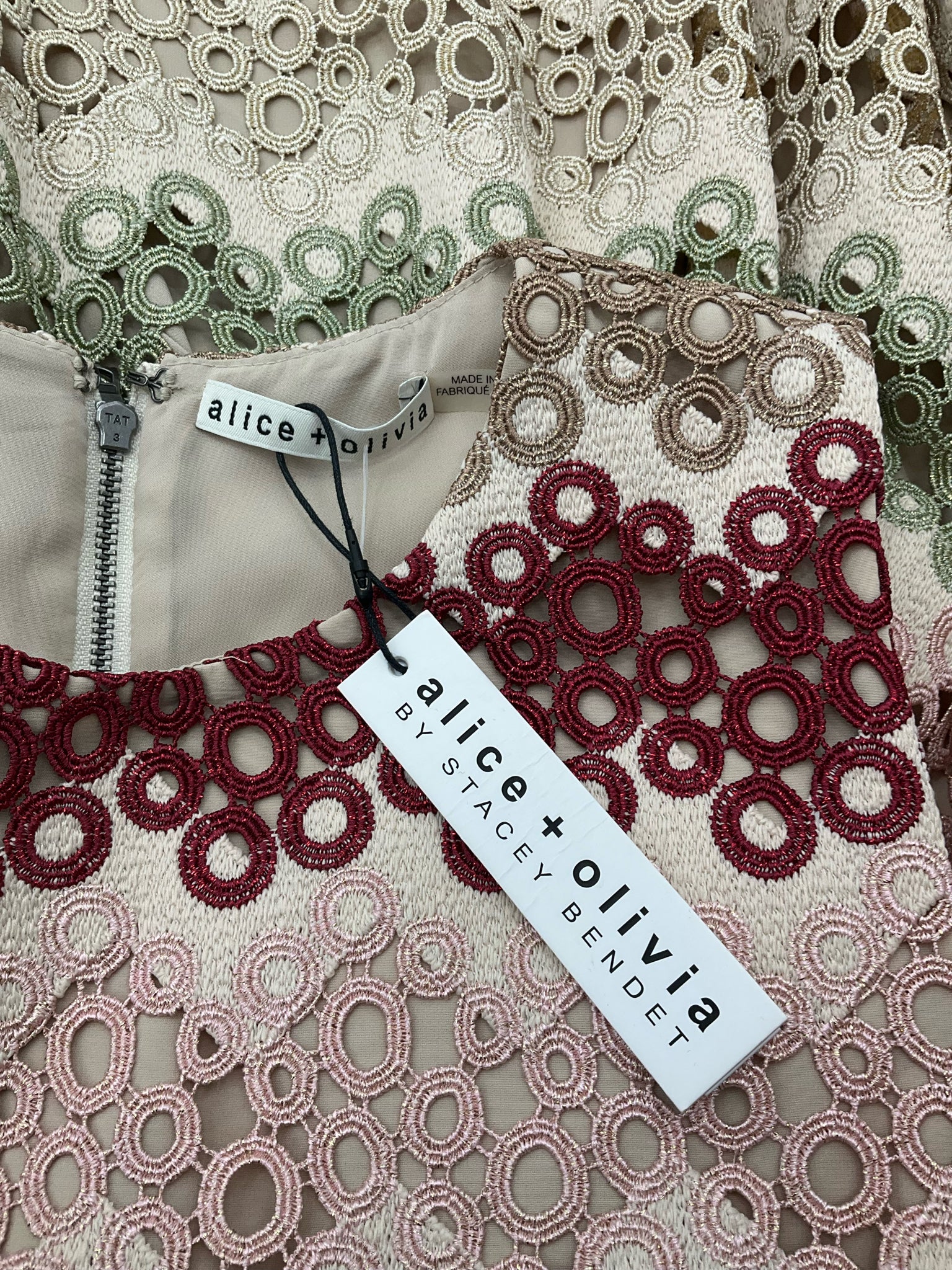 Alice + Olivia tan/maroon/green Fit and Flare Alice + Olivia Tan/Maroon/Green Circles Pre-Owned Ladies Dress - Size 6 - Size 6