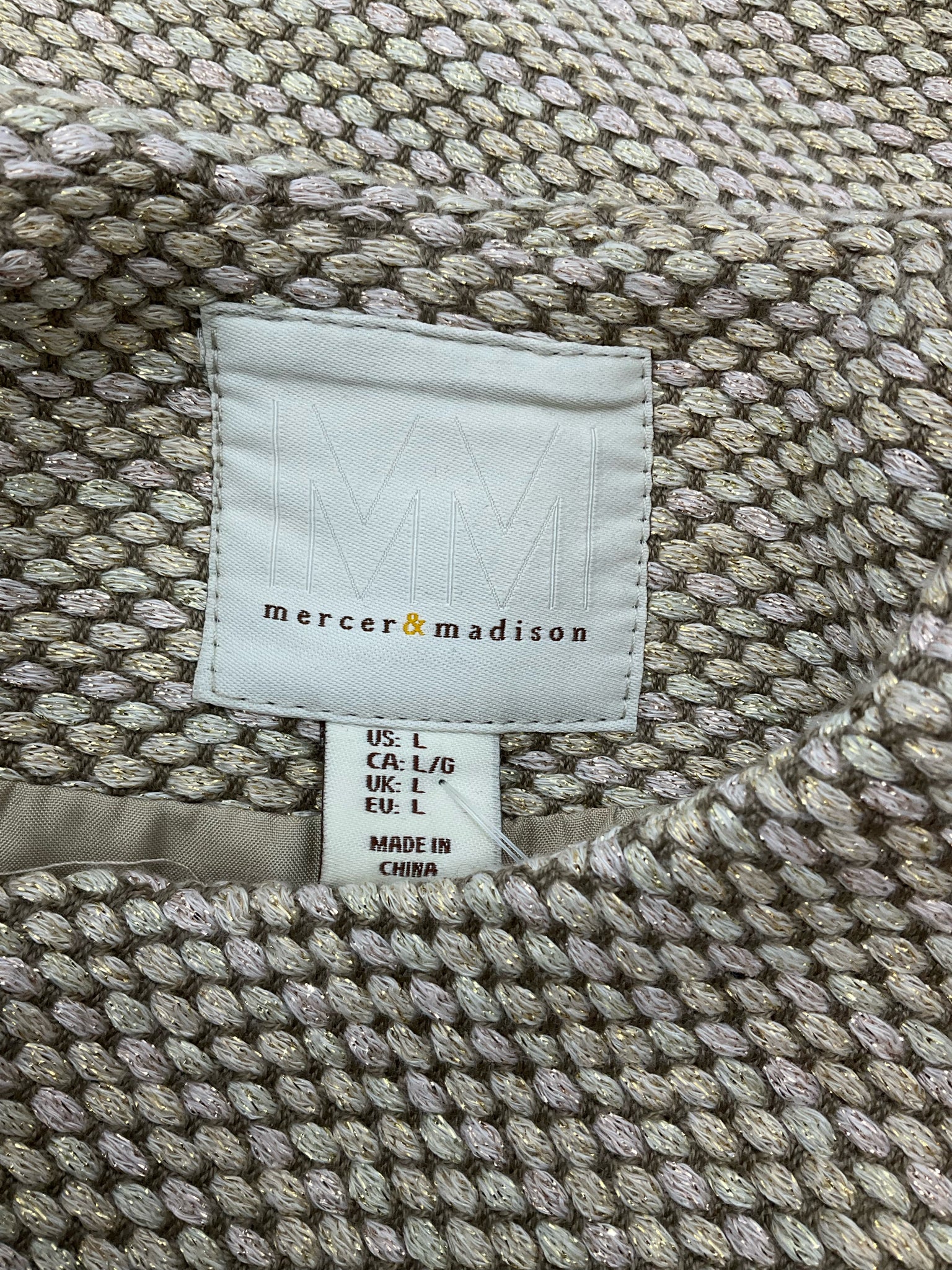 Mercer & Madison Cream/Gold Solid Pre-Owned Ladies Jacket - Size Large - Margaret’s Fine Consignment