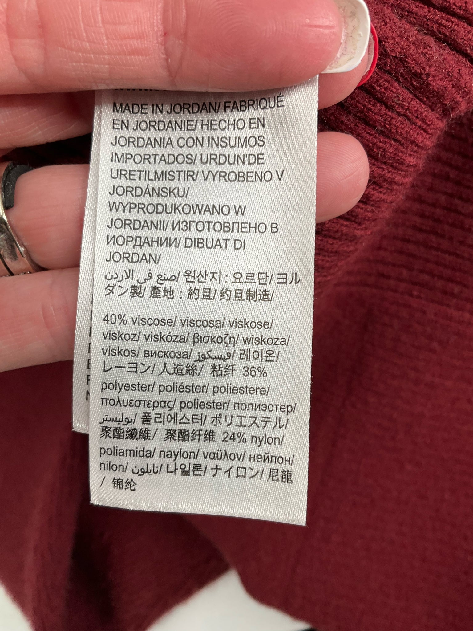 Calvin Klein - Burgundy Solid Pre-Owned Ladies Casual Top - Size M