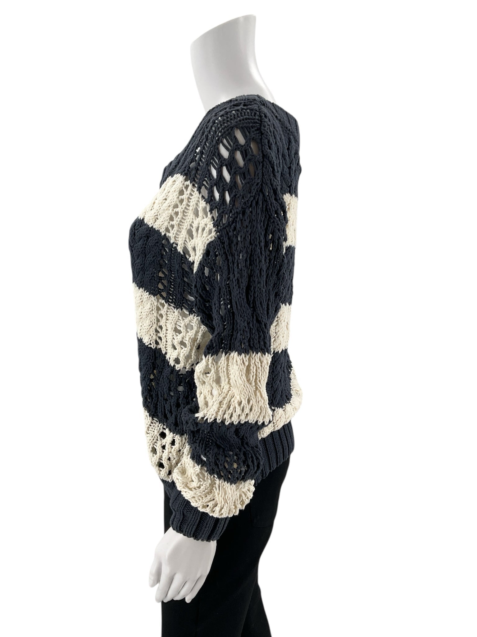 John + Jenn - BLUE/CREAM Stripe Pre-Owned Ladies Casual Top - Size XS