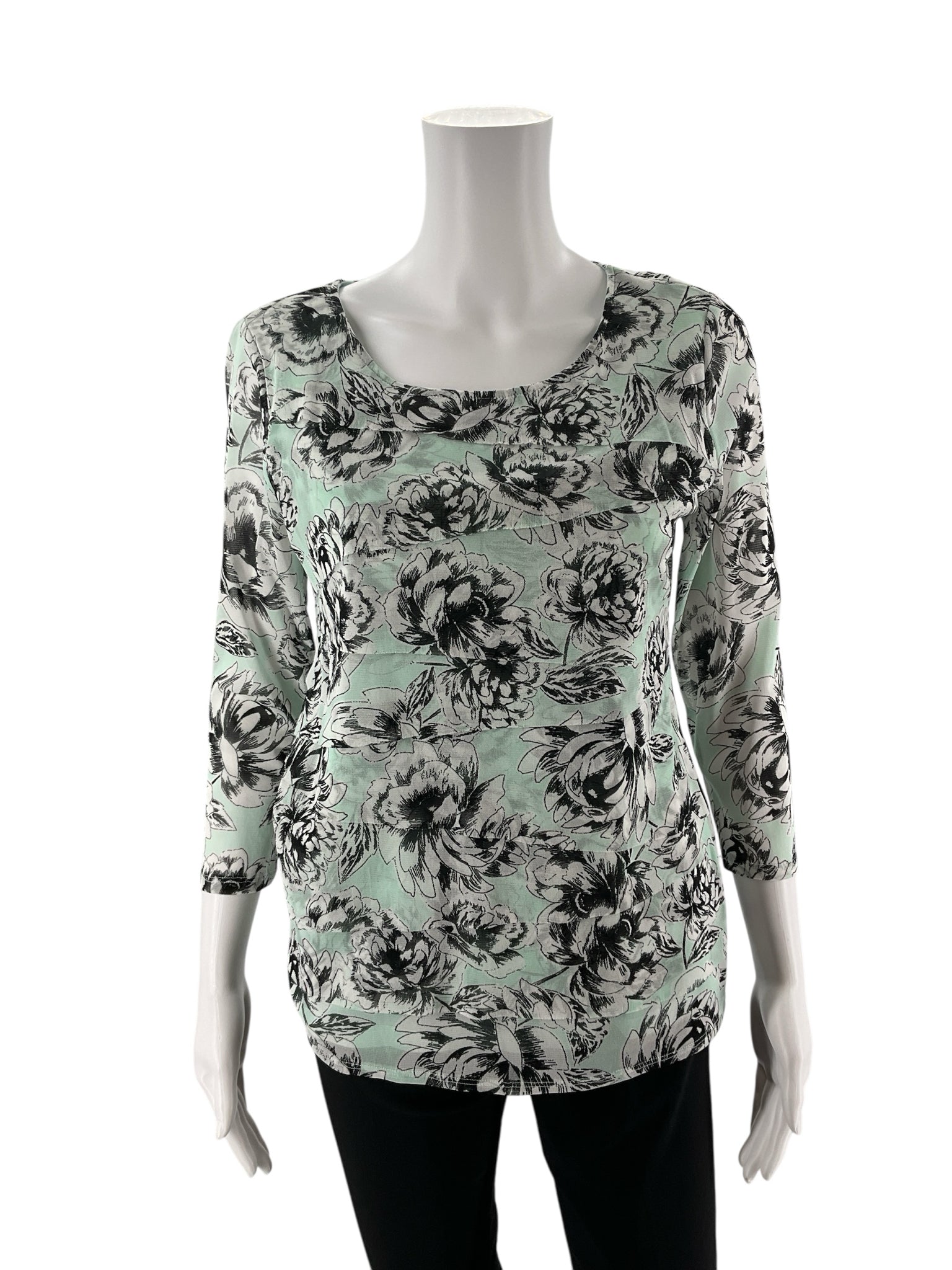 Alfani aqua and black floral blouse, scoop neck, pullover style, casual top in size medium for women.
