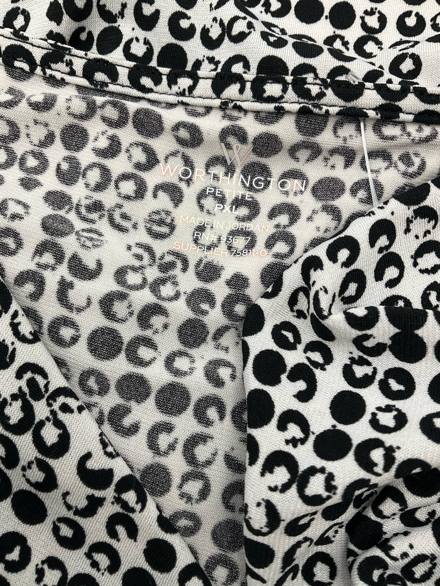 Worthington Black/White Print Pre-Owned Ladies Casual Top - Size XL Petite