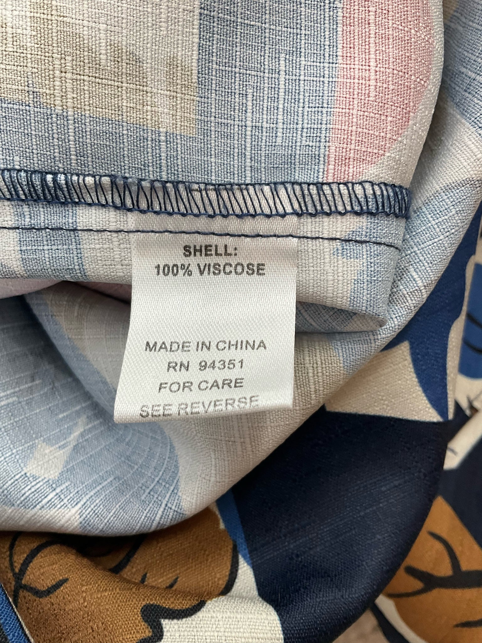 Jade Navy/White/Pink/Brown Print Pre-Owned Ladies Top - Size Medium