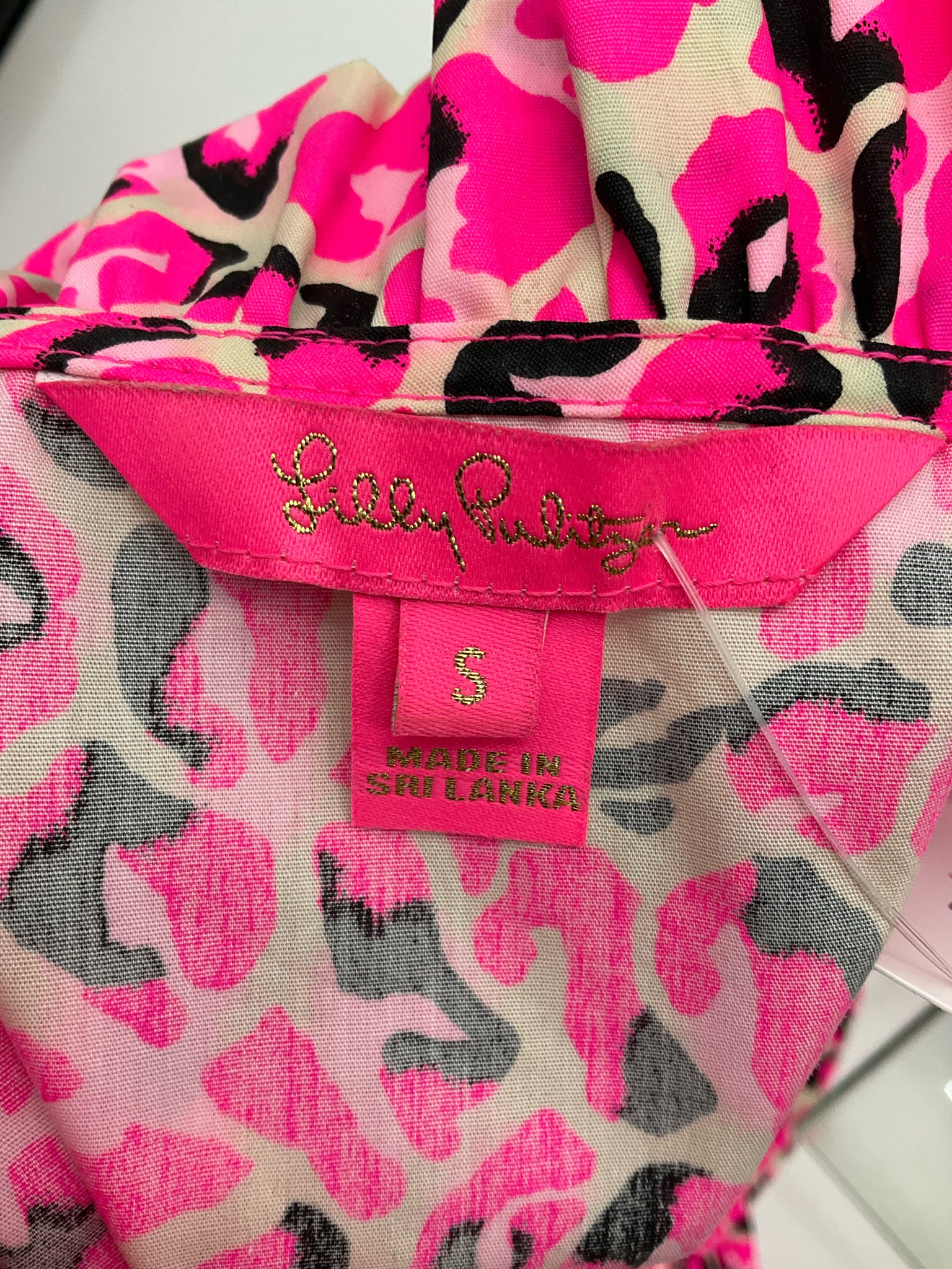 Lilly Pulitzer pink/black Long Sleeve Nevis Top Hotty Pink Big Flirt Animal Print Tunic Size Small - Size S