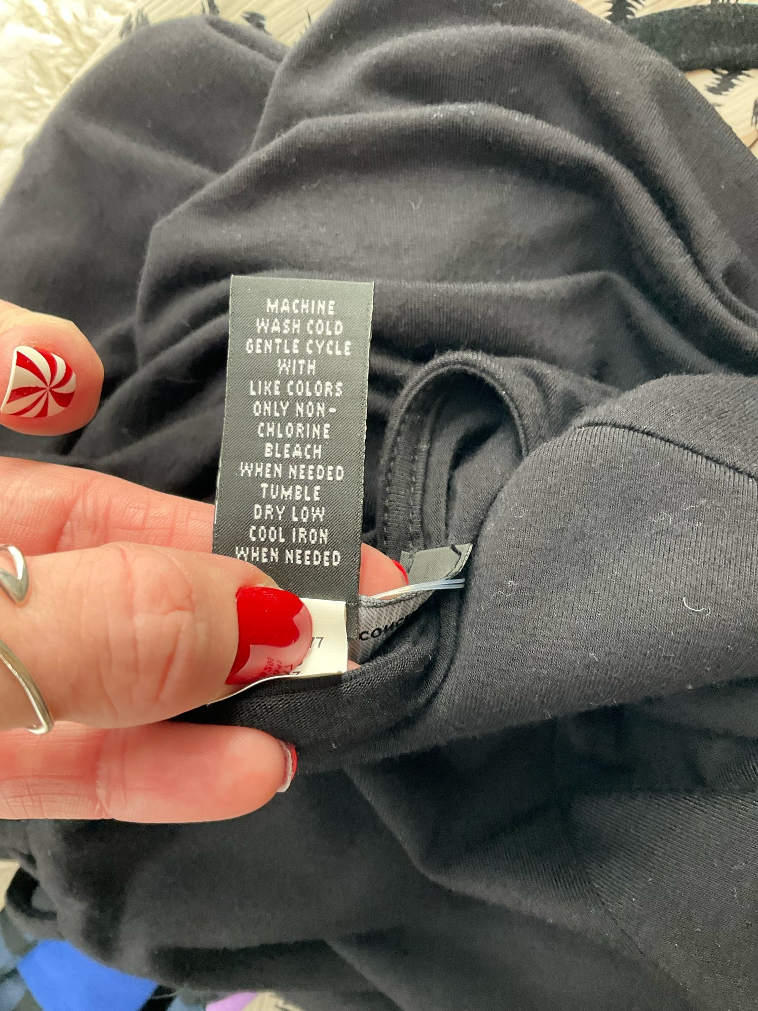 INC - Black Solid Pre-Owned Ladies Casual Top - Size M