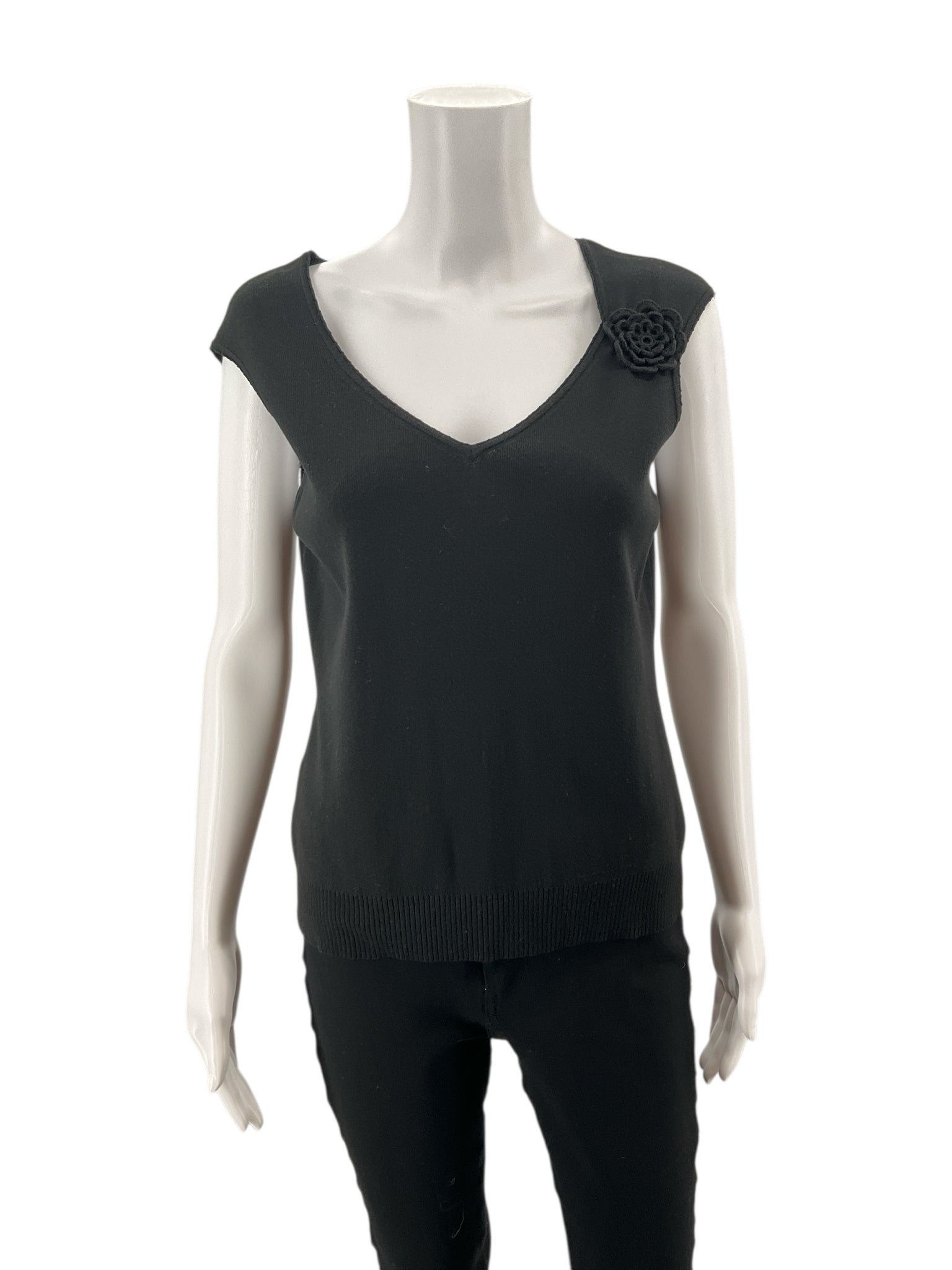 Loft Black Pre-Owned Ladies Top - Size Large Petite - Margaret’s Fine Consignment