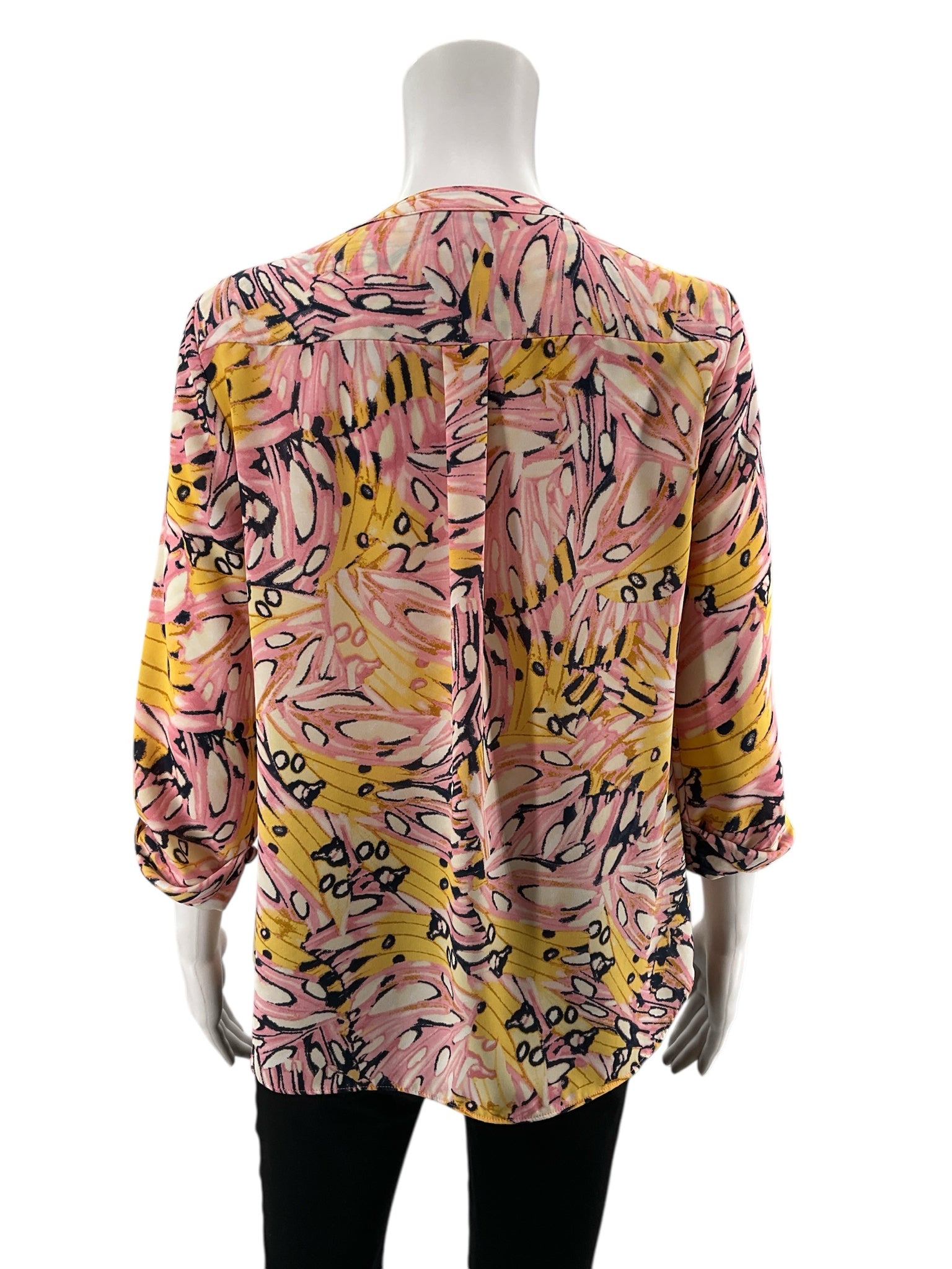 JM Collection Pink/Yellow Print Pre-Owned Ladies Top - Size Medium Petite