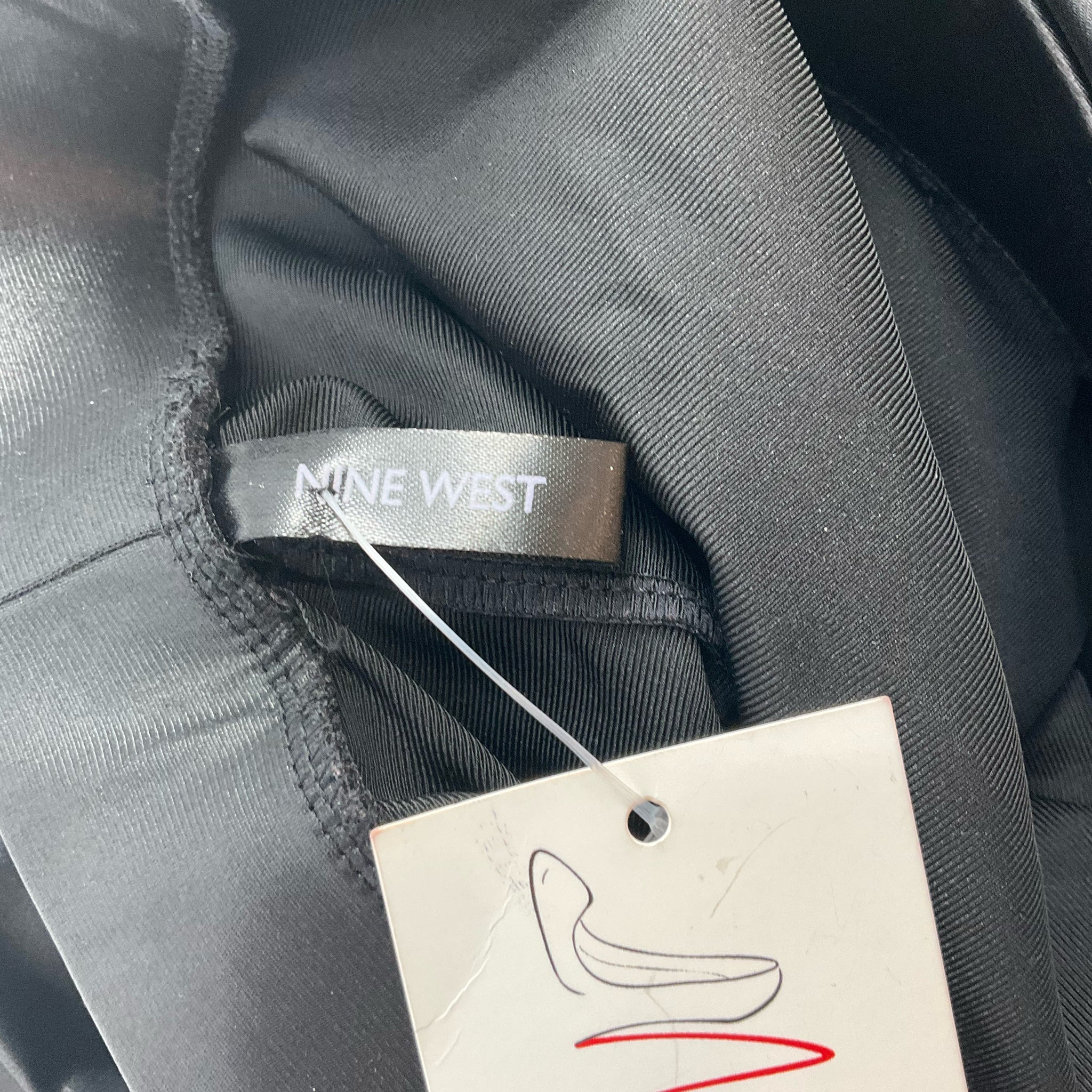 Nine West Black Solid Pre-Owned Ladies Pants - Size Large - Margaret’s Fine Consignment