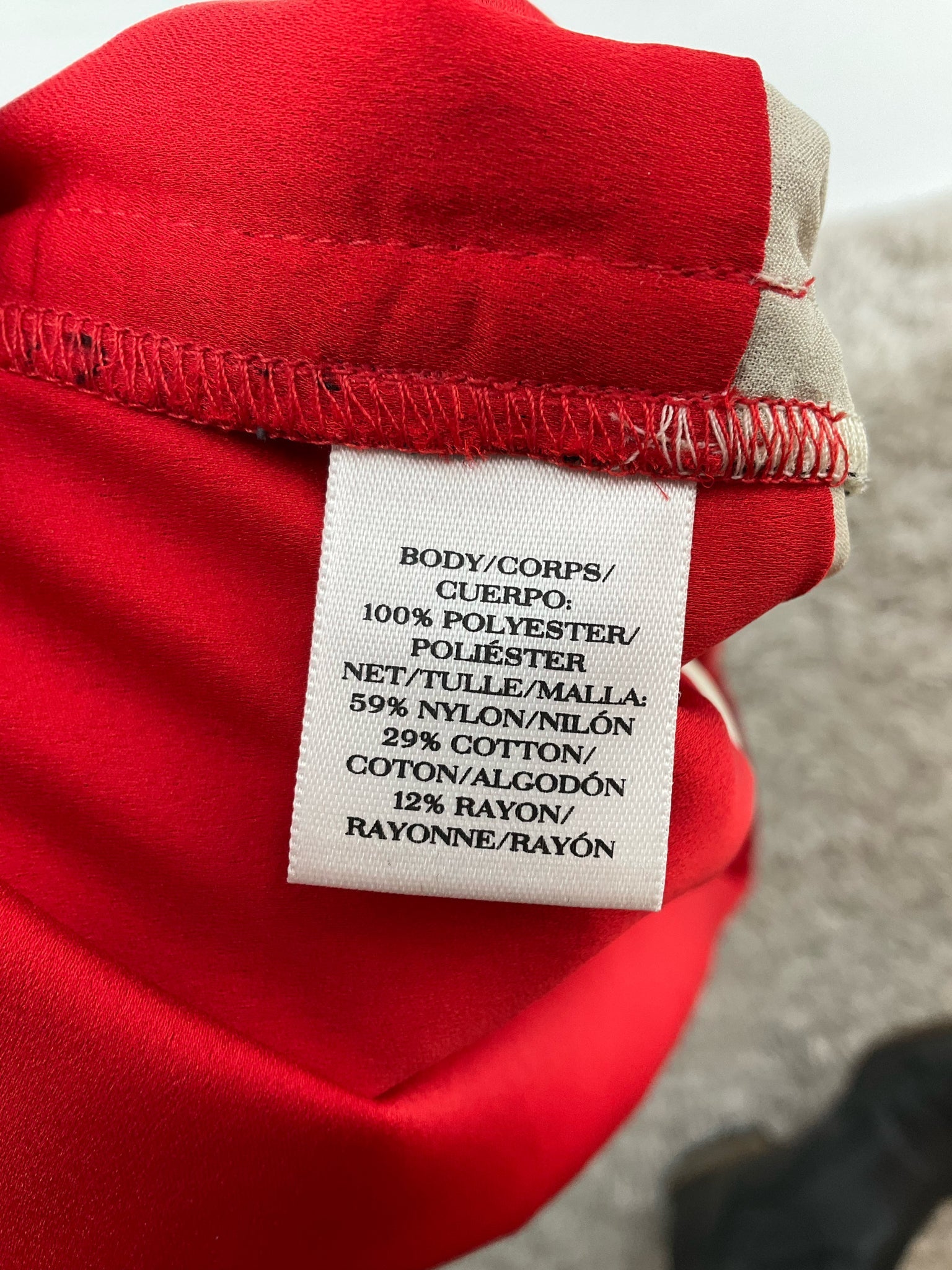 Ann Taylor Black Lace Pre-Owned Ladies Top - Size 6 - Margaret’s Fine Consignment