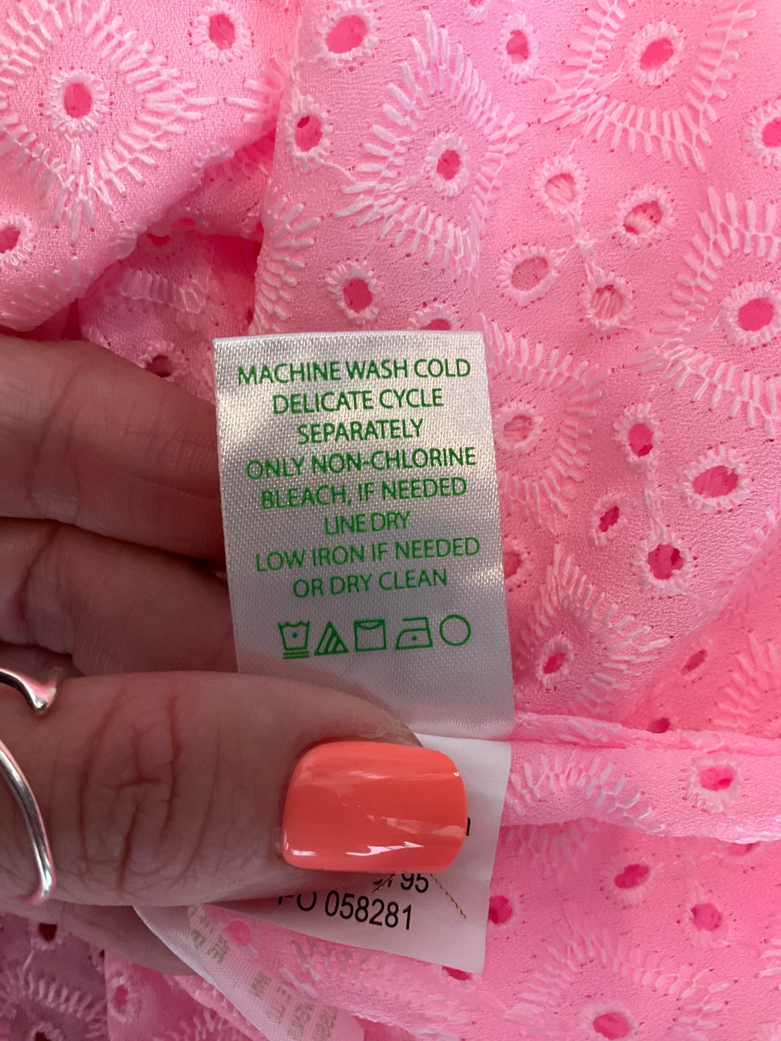 Lilly Pulitzer Sea View Eyelet Button Down Top Pink Size Large