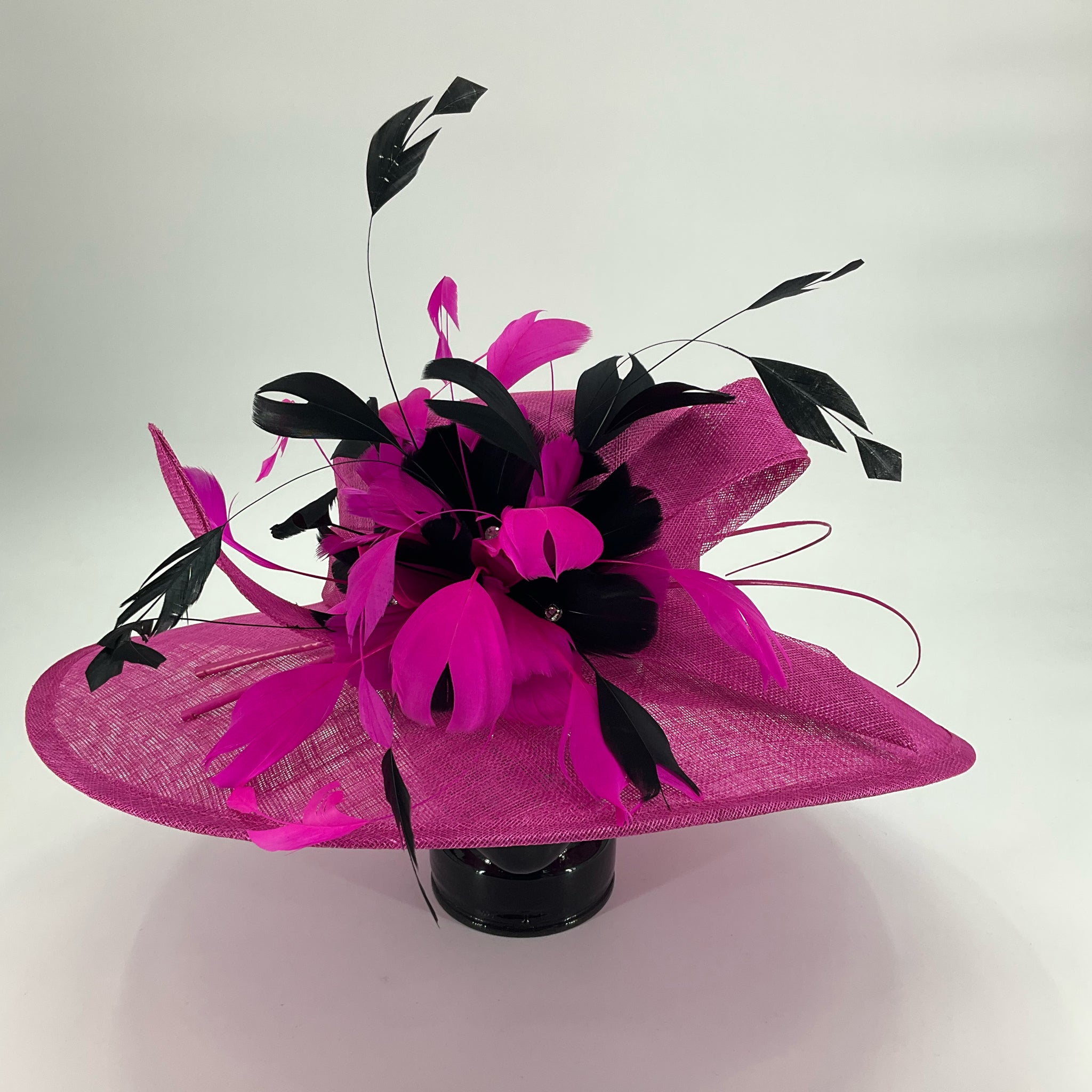 No Brand Pink/Black Feathers Derby Hat