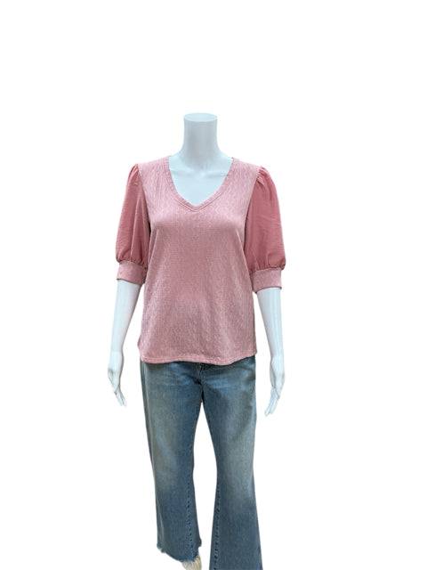 Gibson Look Top Size Small - Margaret’s Fine Consignment