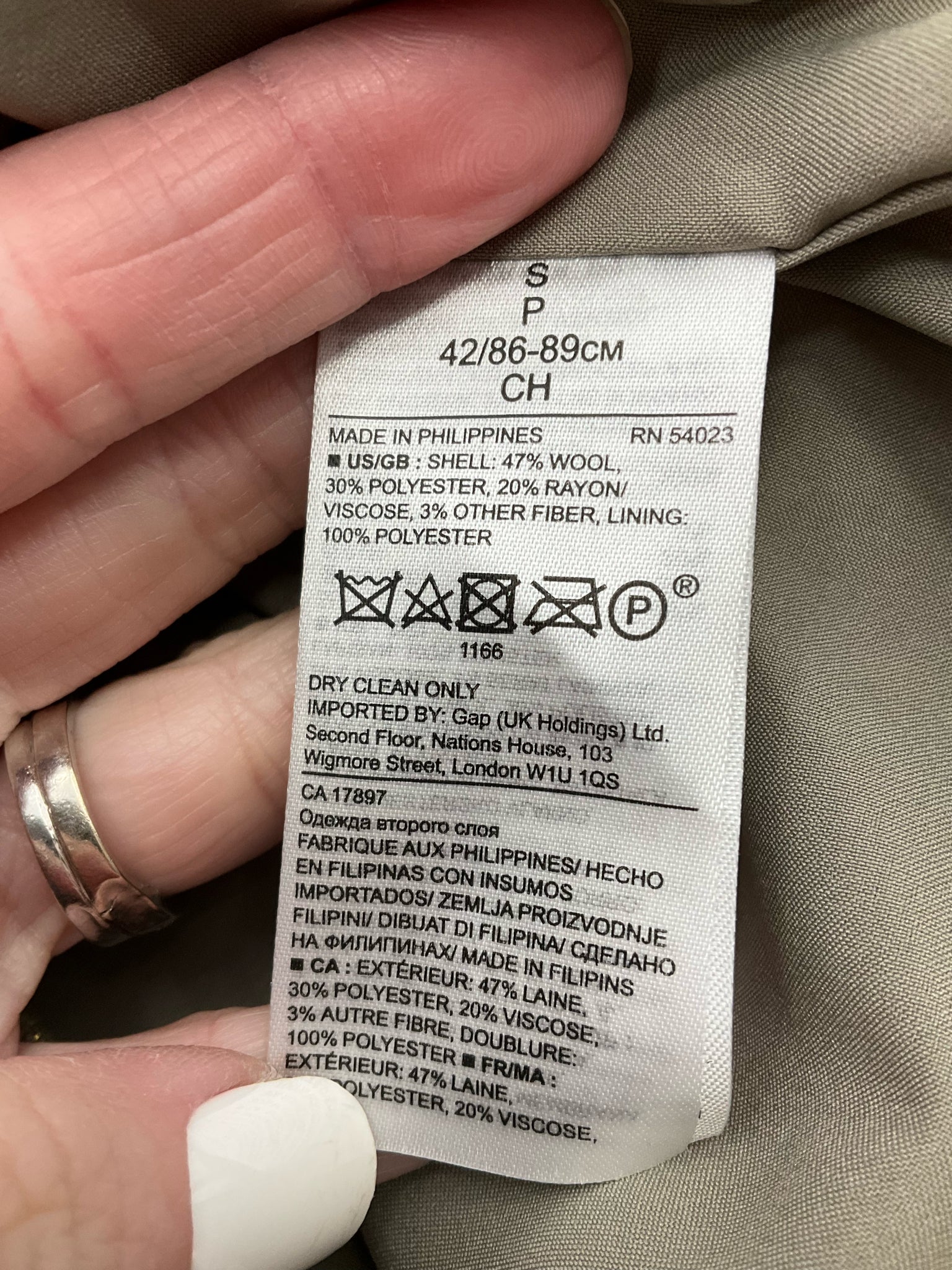 Banana Republic Gold Solid Pre-Owned Ladies Dress - Size Small - Margaret’s Fine Consignment