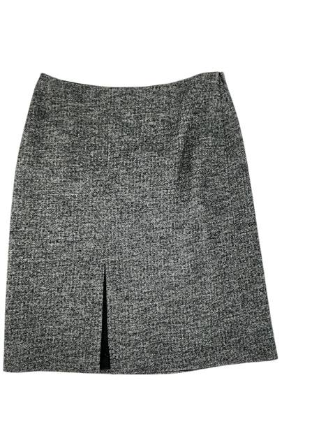 Doncaster Gray Wool Pre-Owned Ladies Skirt - Size 16 - Margaret’s Fine Consignment