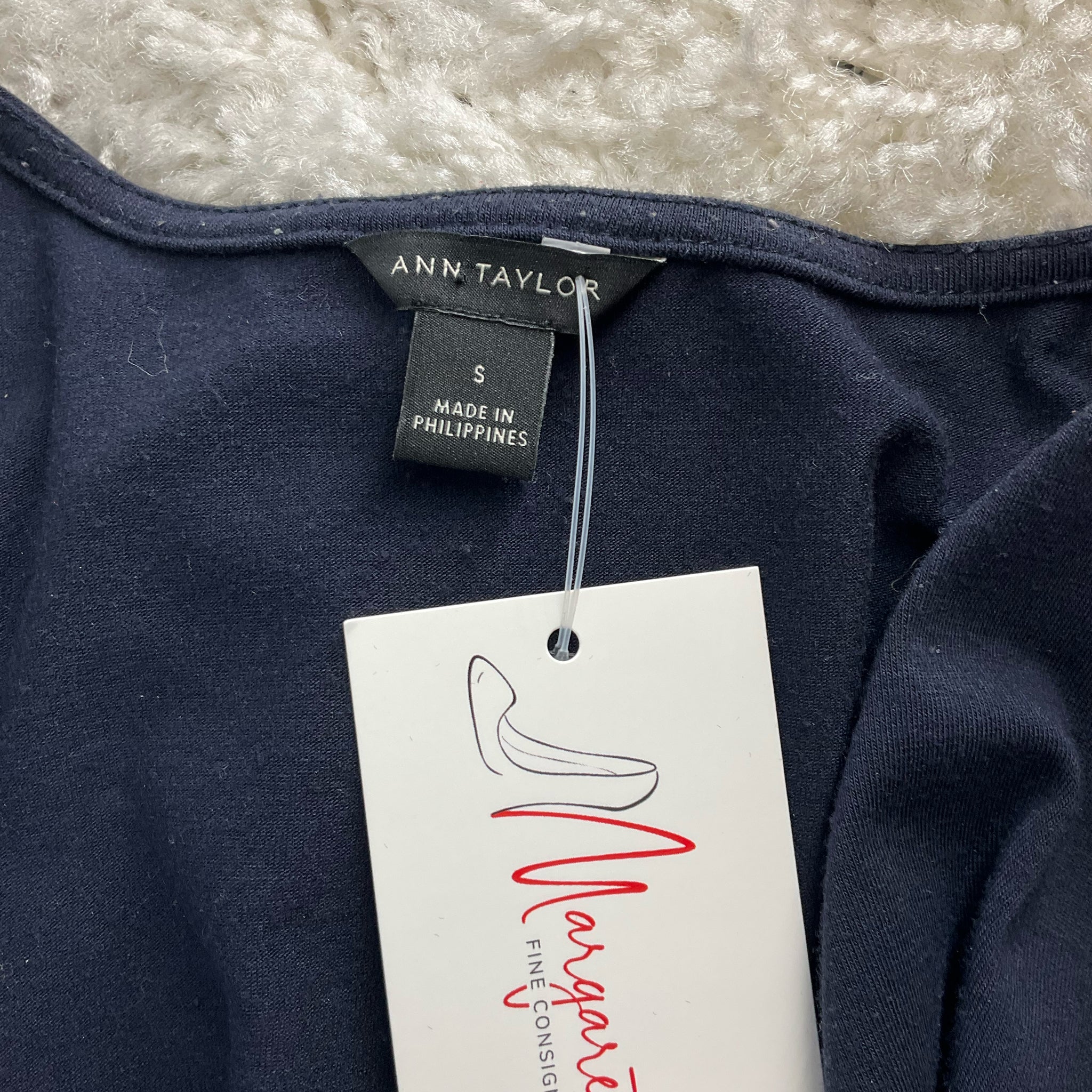 Ann Taylor Navy Solid Ladies Pre-Owned Blouse - Size Small - Margaret’s Fine Consignment