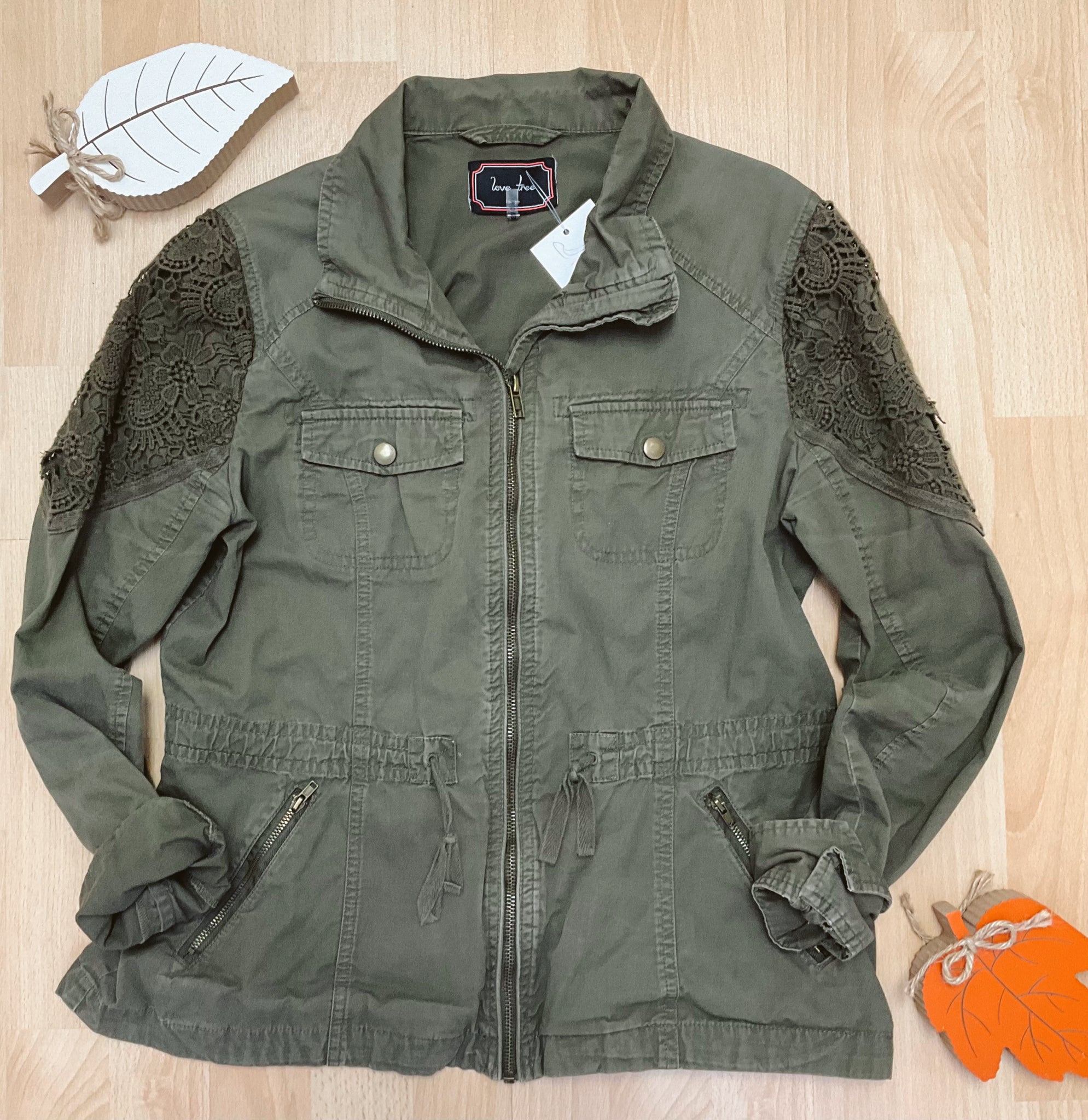 Love Tree Size Large Olive Lace Pre-Owned Ladies Jacket - ONLINE ONLY