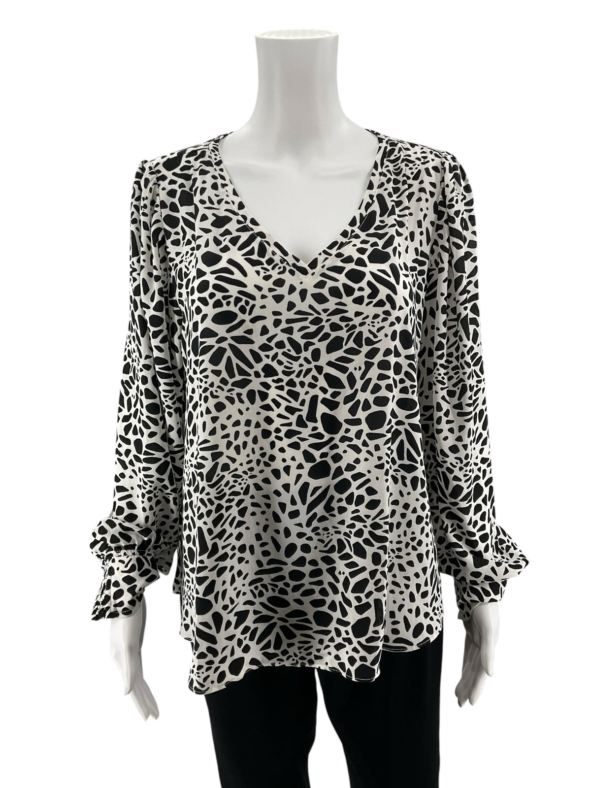 LOFT Black and White Abstract Animal Print Long Sleeve V-Neck Blouse - Size Large - ONLINE ONLY