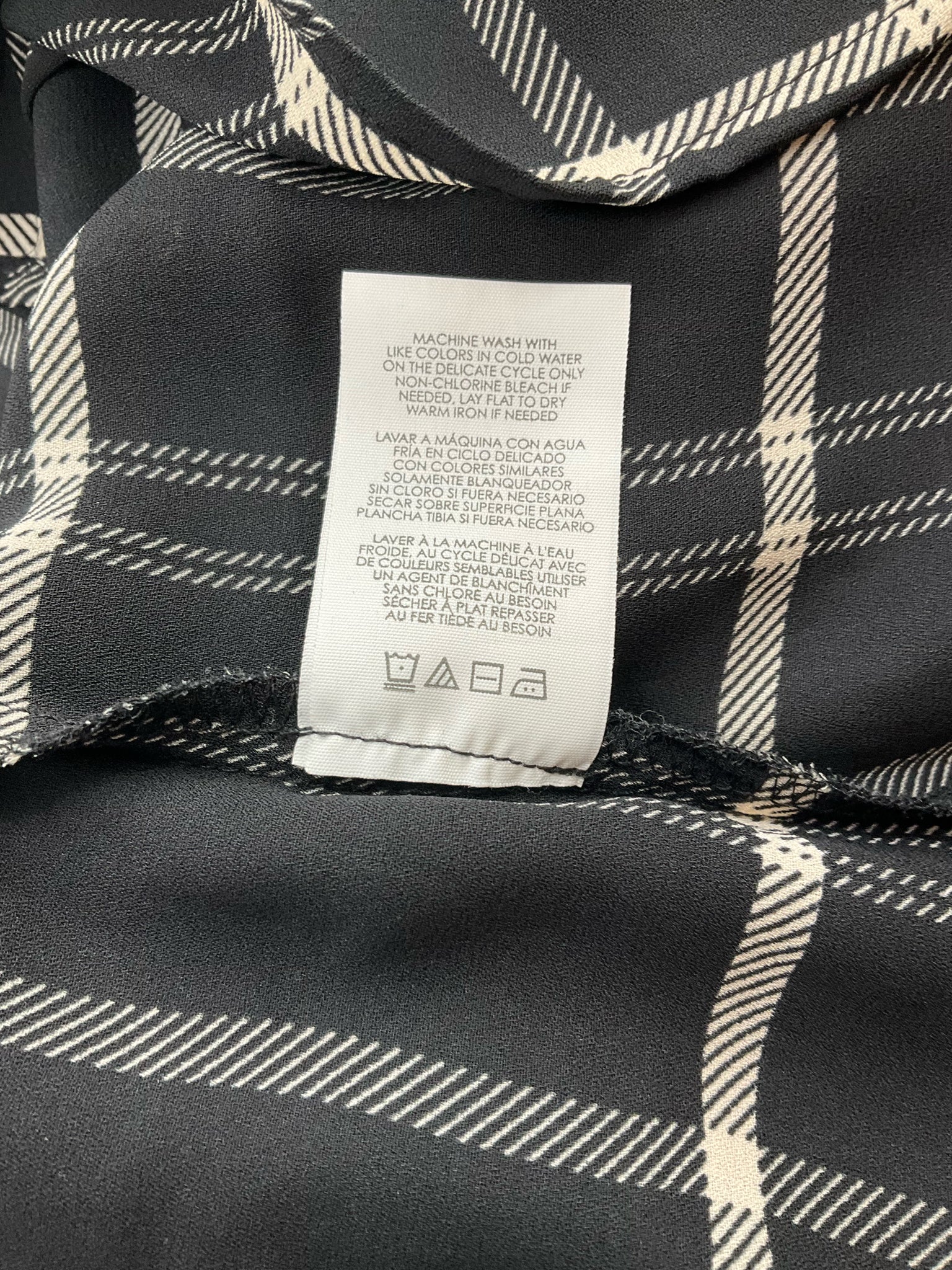 Cabi Black/Cream Print Pre-Owned Ladies Top - Size 6