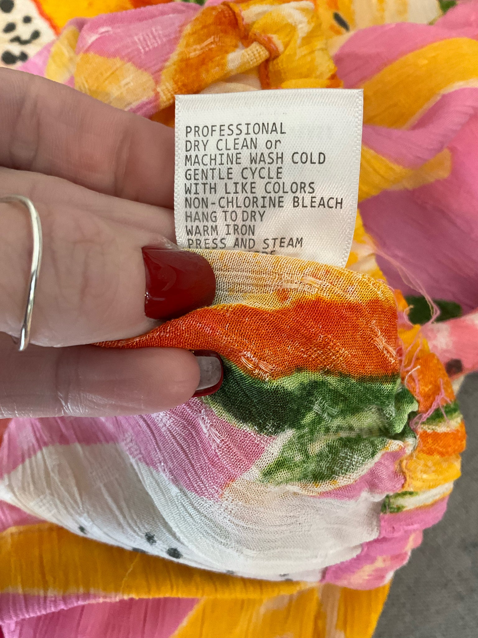 C&C California Pink/Orange/Green Sleeveless Tropical Fruit Print Crop Tank Top Size Large NWT - Size L