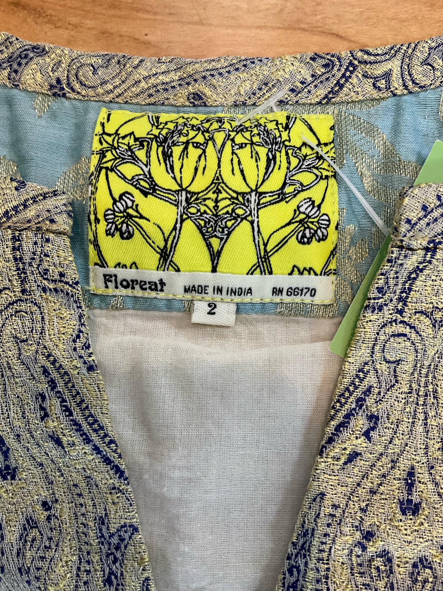 Floreat Anthropologie Gold Embroidered Boho Peplum Tunic Top Size 2