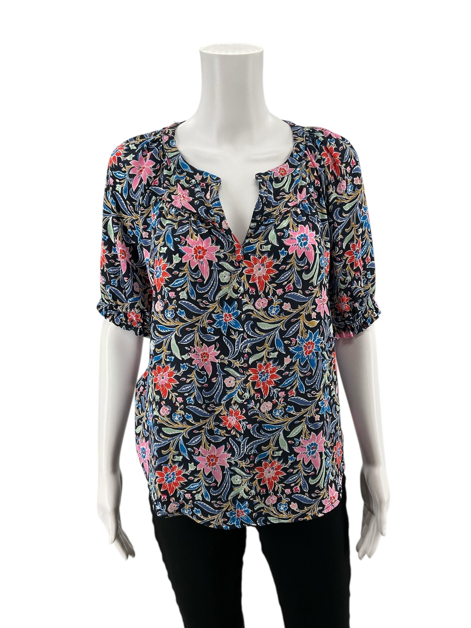Loft Navy/Red/Tan Floral Pre-Owned Ladies Casual Top - Medium Petite