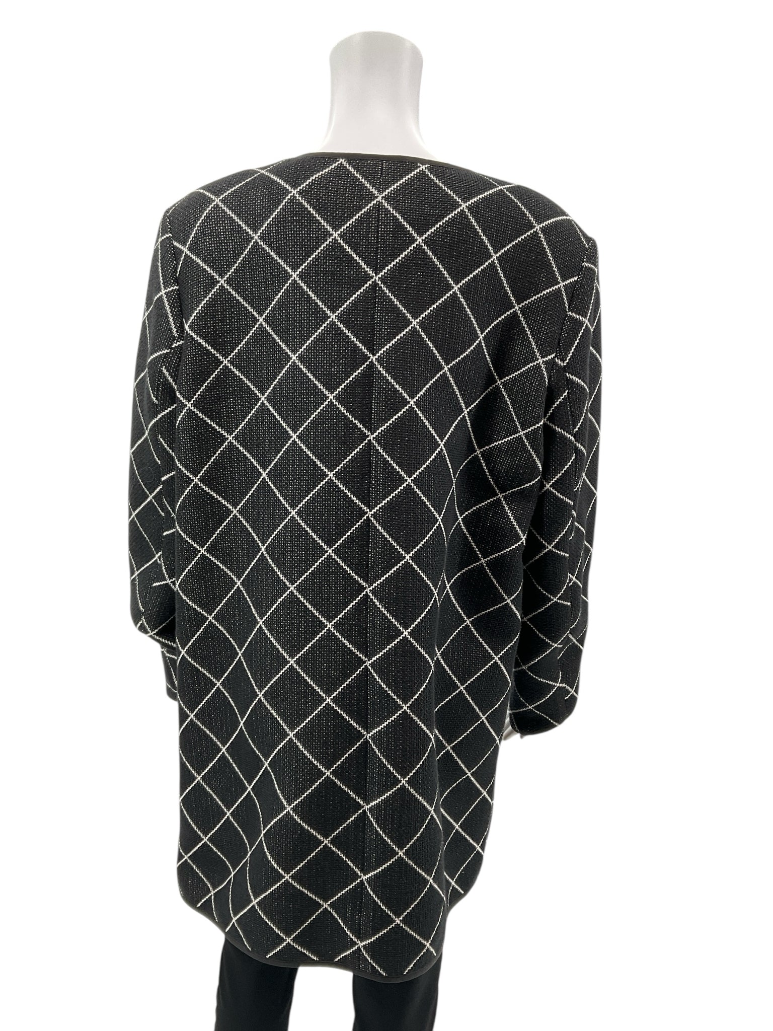 Doncaster Black/White Squares Pre-Owned Ladies Jacket - Size 16 - Margaret’s Fine Consignment