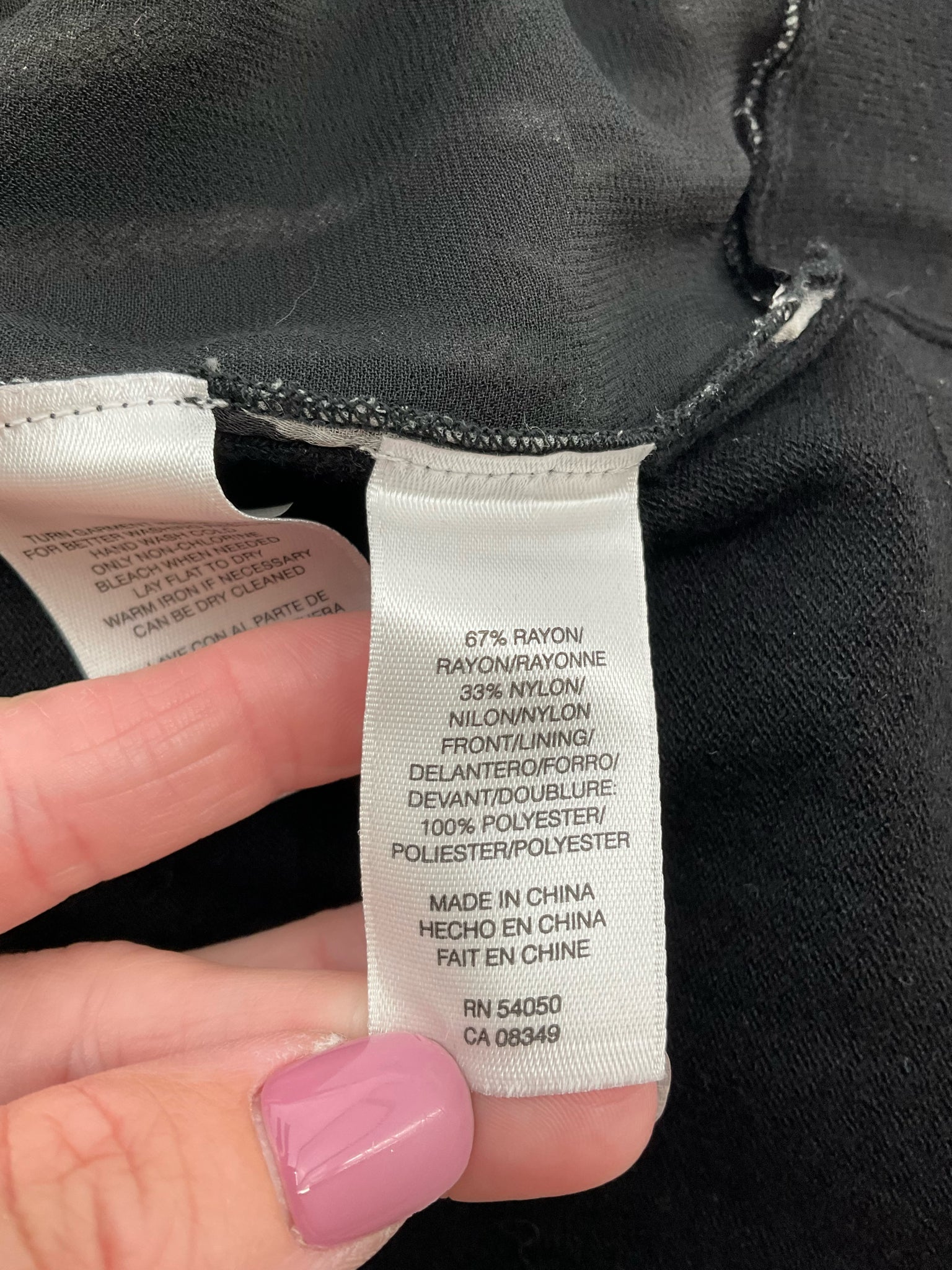 Jones New York Gray/Black Animal Ladies Pre-Owned Top - Size Large Petite - Margaret’s Fine Consignment