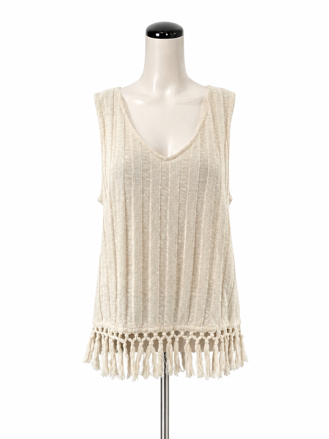 Eri + ali Cream Sleeveless Eri + ali Cream Macrame Fringe Boho Knit Tank Top Size Medium - Size M