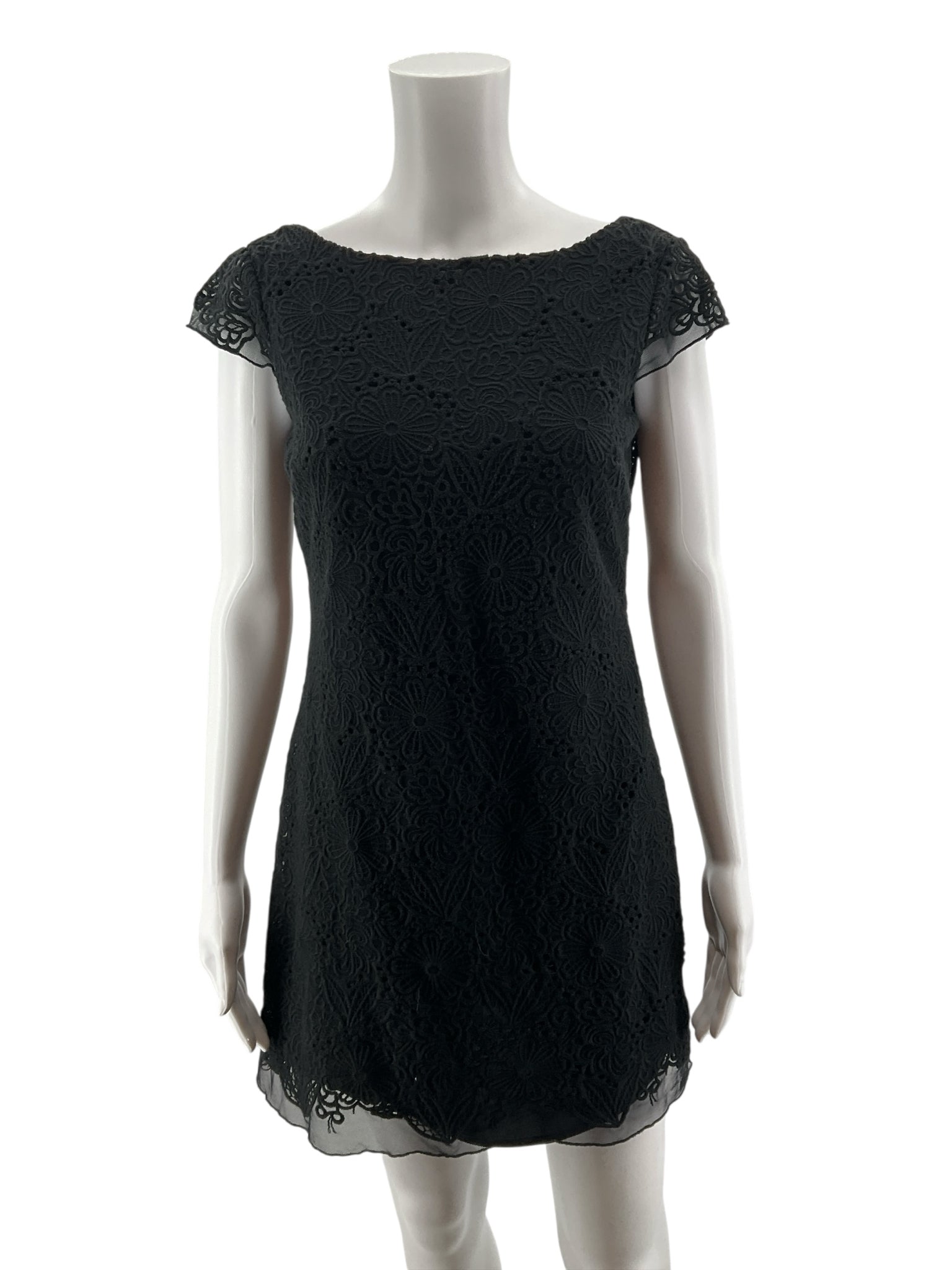 Lilly Pulitzer Rooney Dress Black Floral Lace Cap Sleeve Sheath Size 2