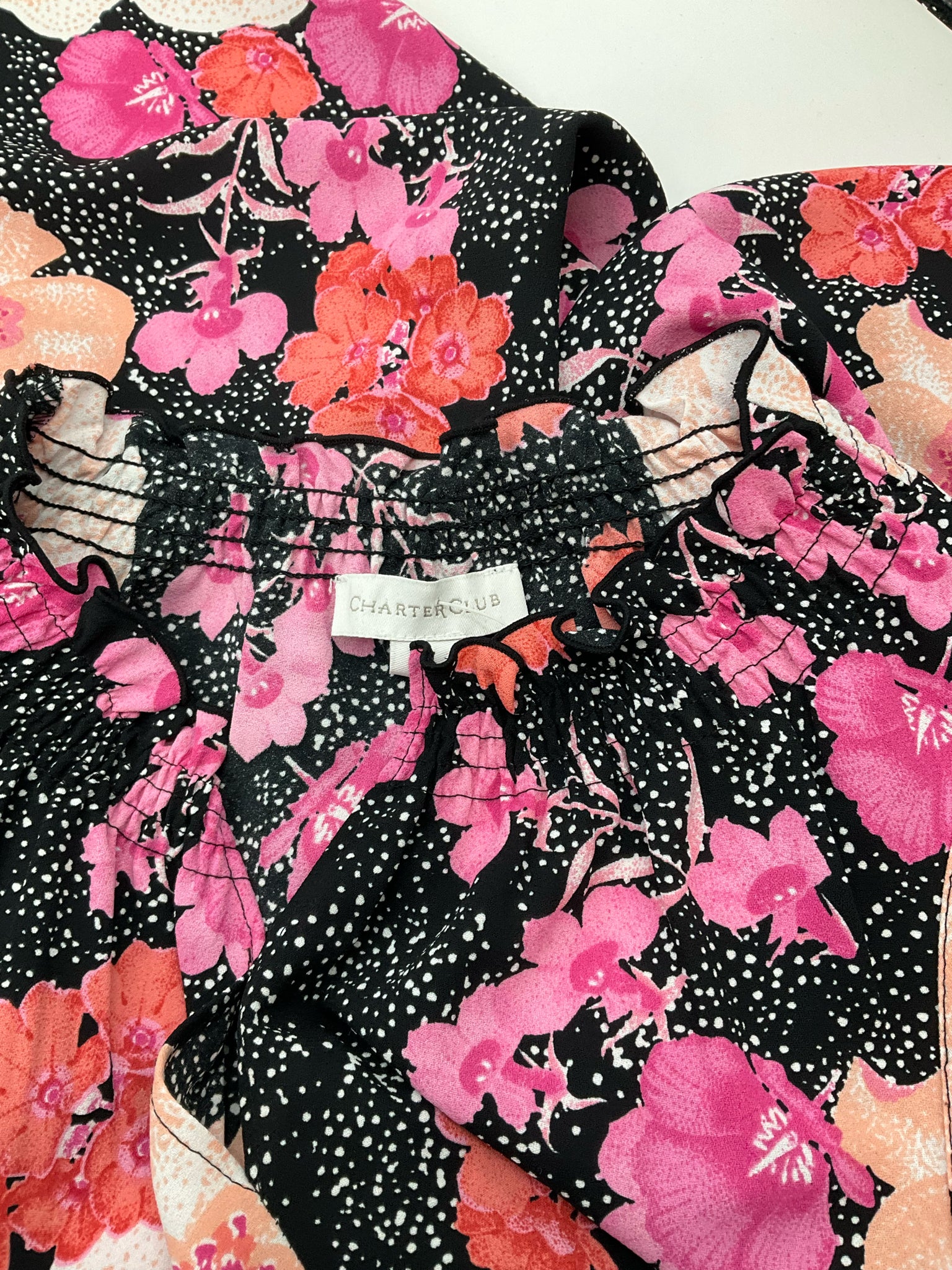 Charter Club Black/Pink/Orange Floral Pre-Owned Casual Top - Size Small Petite