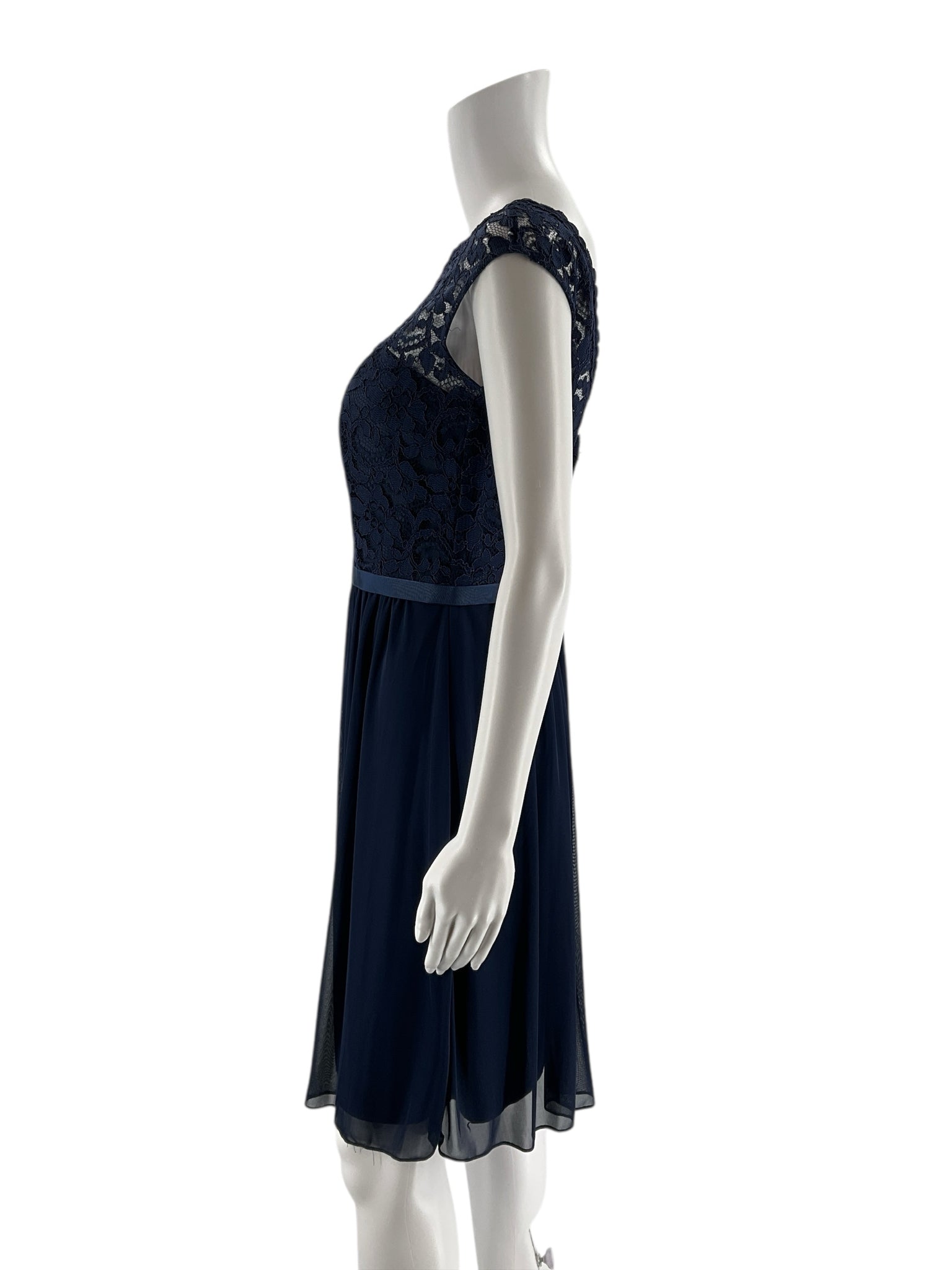 Davids Bridal Navy Lace Pre-Owned Ladies Dress- Size 4