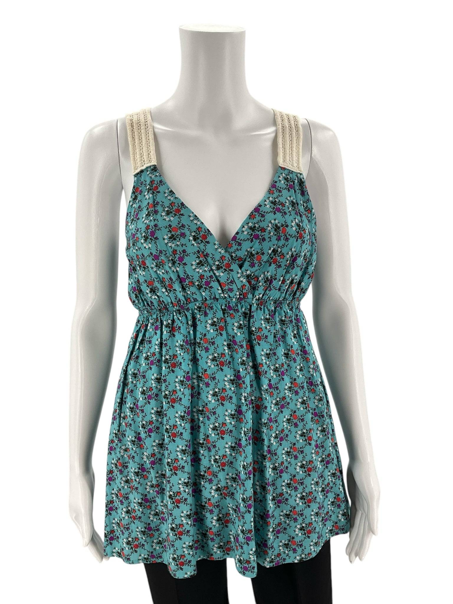 Everly Top Size Medium - Margaret’s Fine Consignment