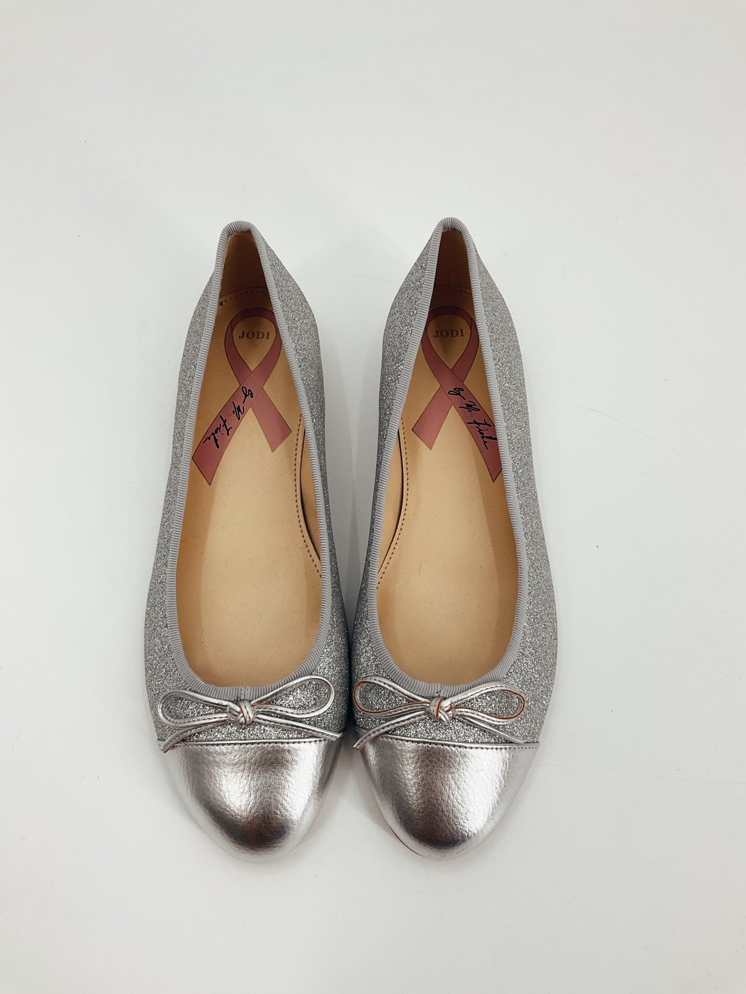 Marc Fisher Silver Glitter Pre-Owned Ladies Flats - Size 7.5 - Margaret’s Fine Consignment