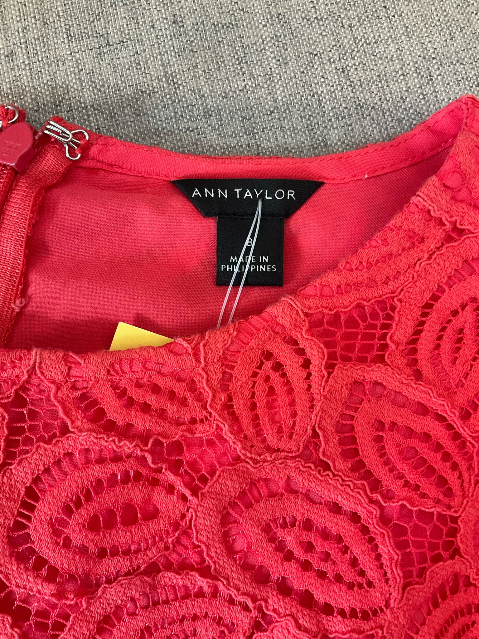 Ann Taylor Coral Floral Lace Flutter Sleeve Shift Dress Size 8