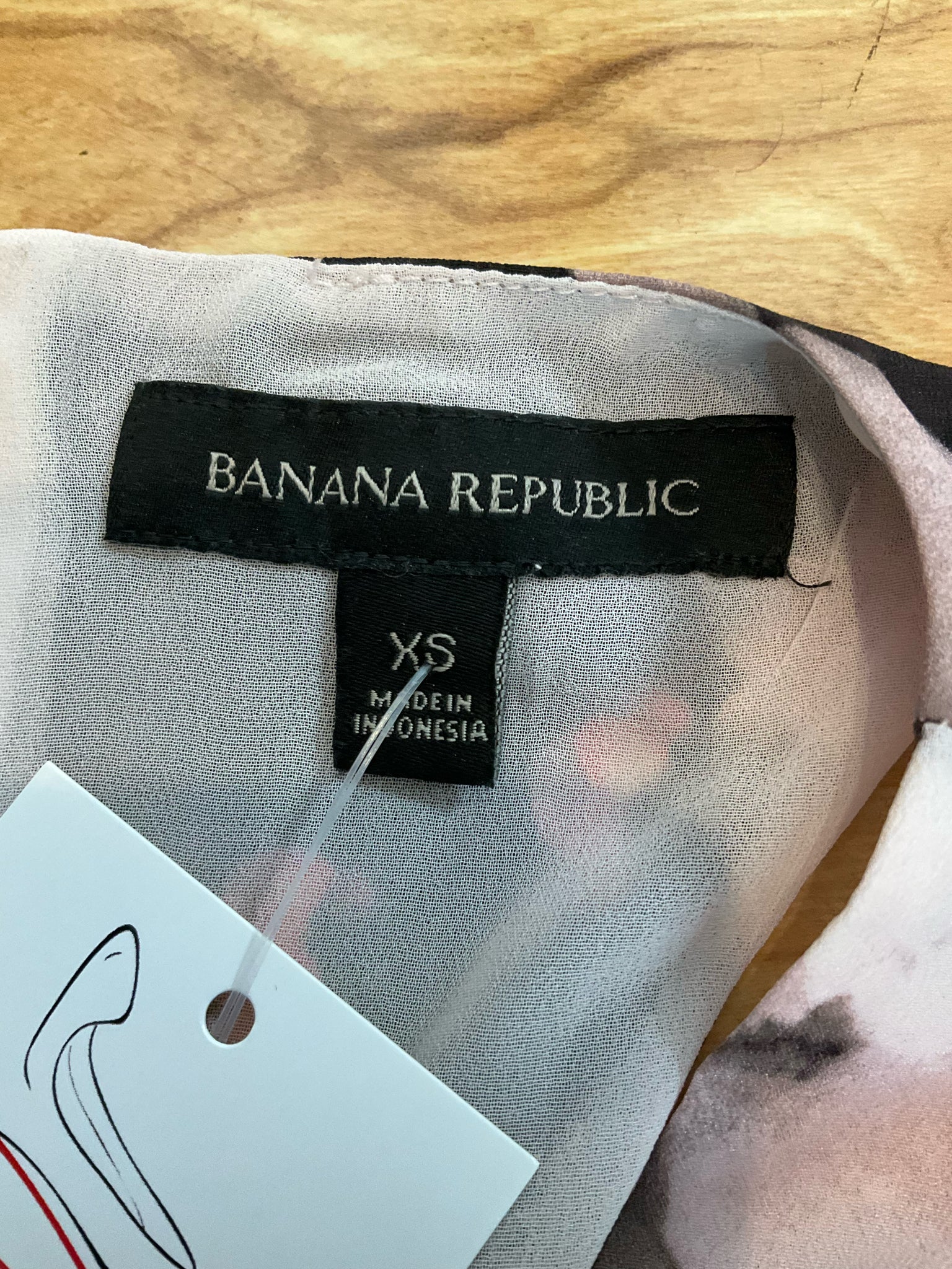 Banana Republic Floral Watercolor Racerback Shell Top Size XS