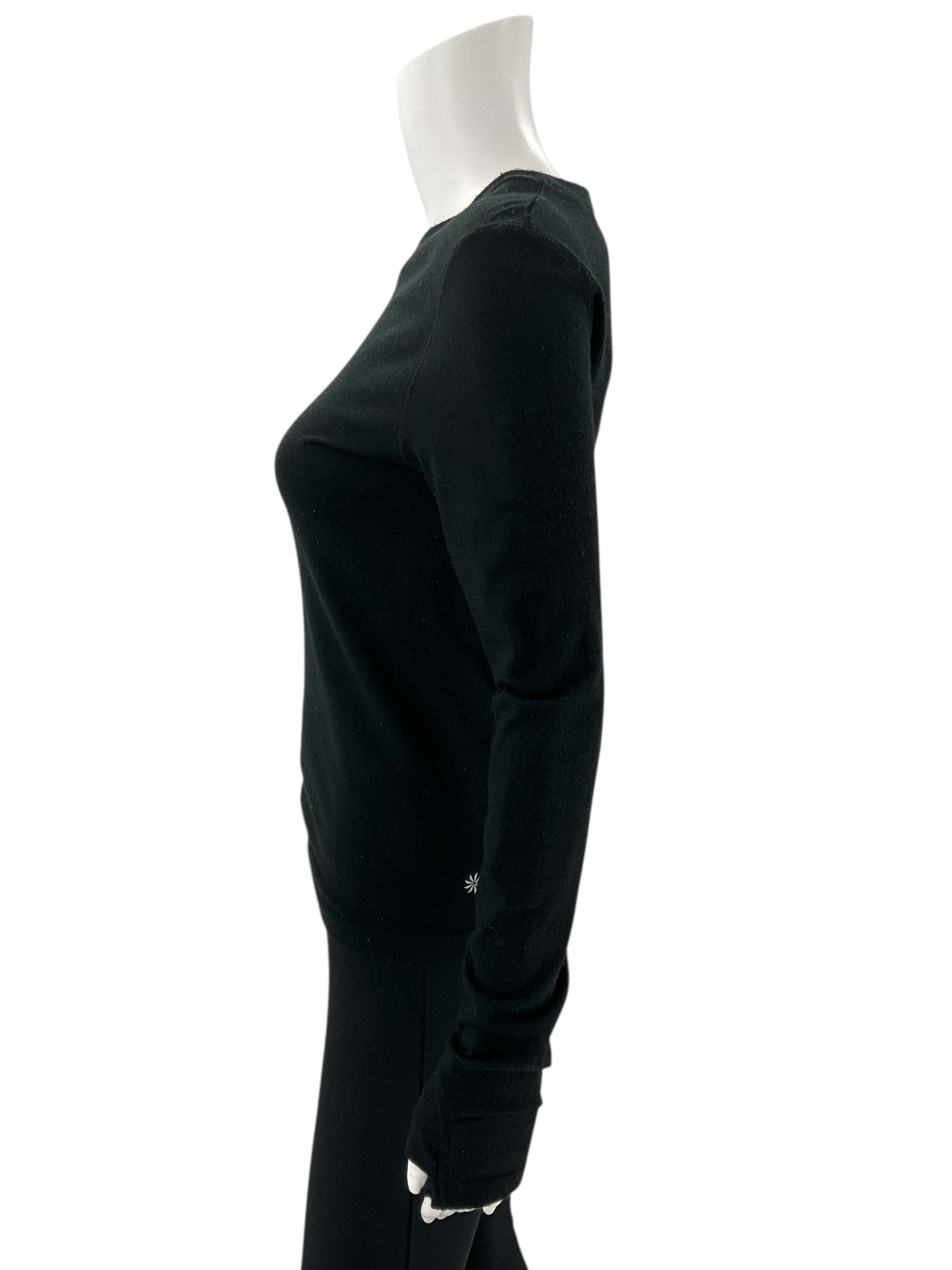 Black Solid Ladies Pre-Owned Top -Size XS - Margaret’s Fine Consignment