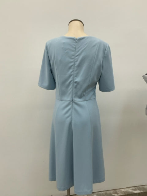 Adrianna Papell Light Blue Crepe Short Sleeve Sheath Midi Dress Size 8 - ONLINE ONLY