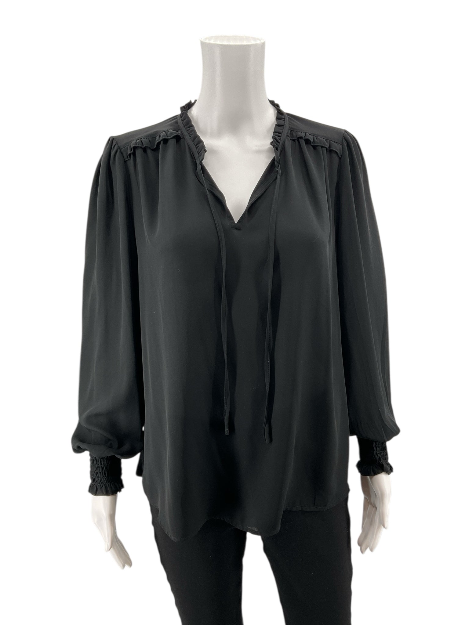 Loft Black Solid Pre-Owned Ladies Casual Top - Size Medium Petite