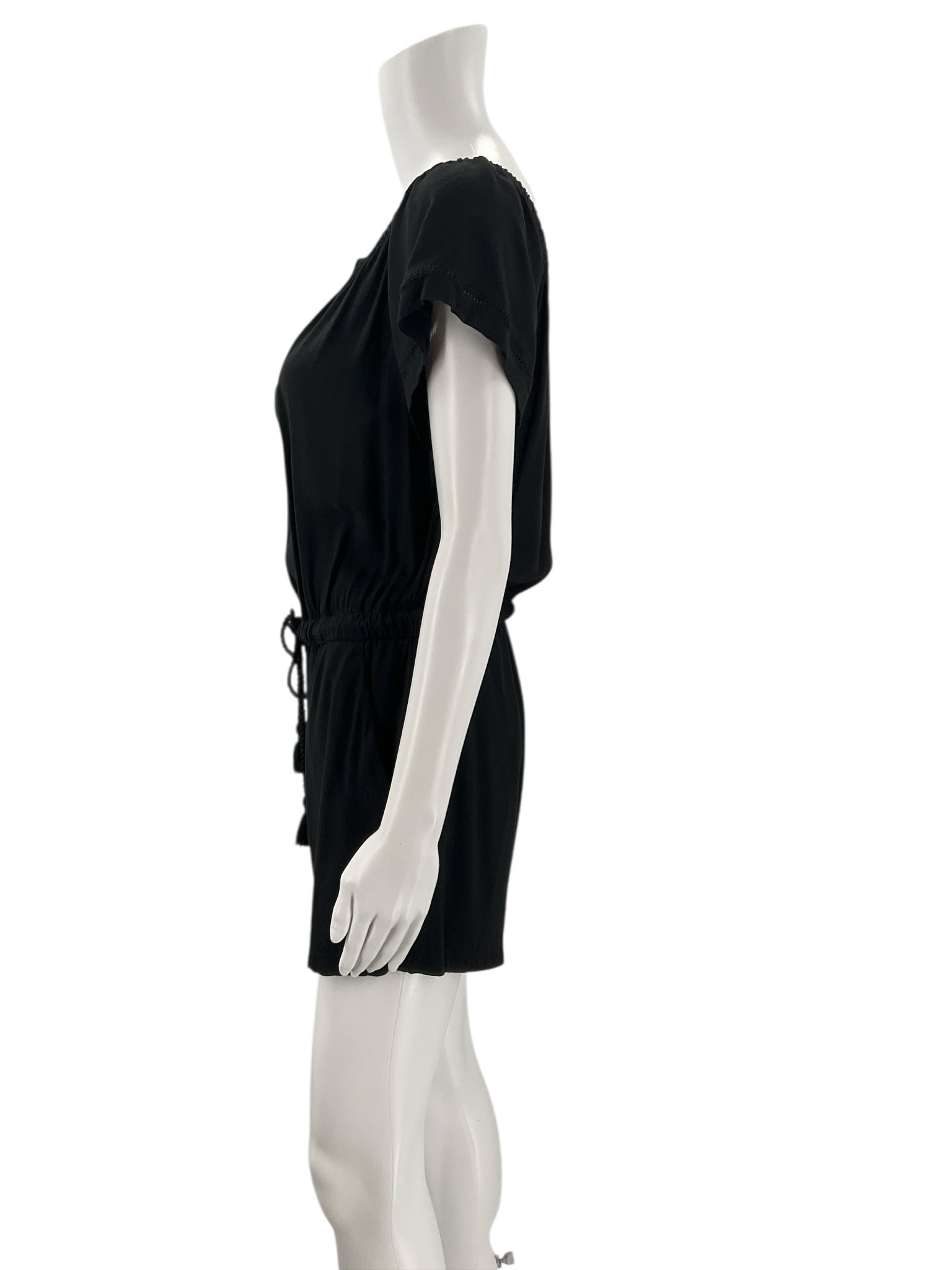 LOFT Outlet Petite Black Flutter Sleeve Tassel Tie Romper Size Medium Petite