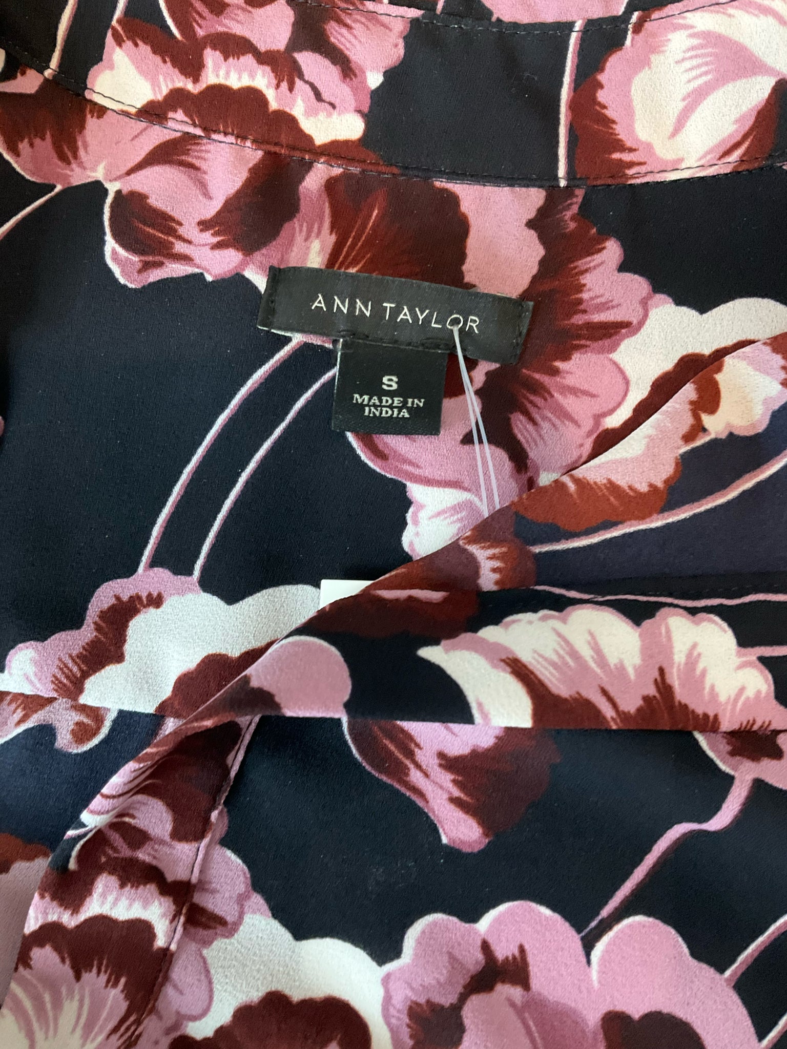 Ann Taylor Navy/Purple Button Down Floral Print Button Down Blouse Top Size Small Navy Purple - Size S