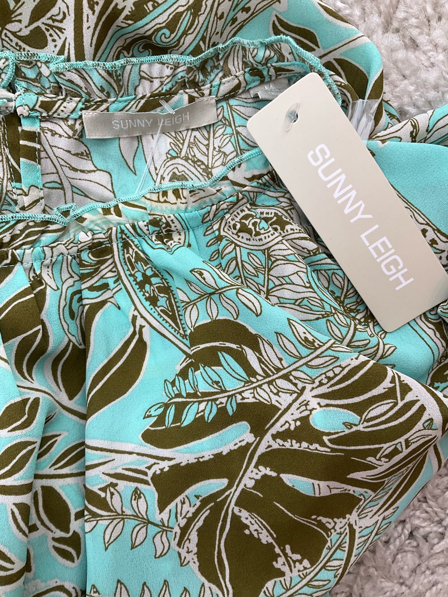 Sunny Leigh Aqua/Olive Floral Pre-Owned Ladies Top - Size Medium - Margaret’s Fine Consignment