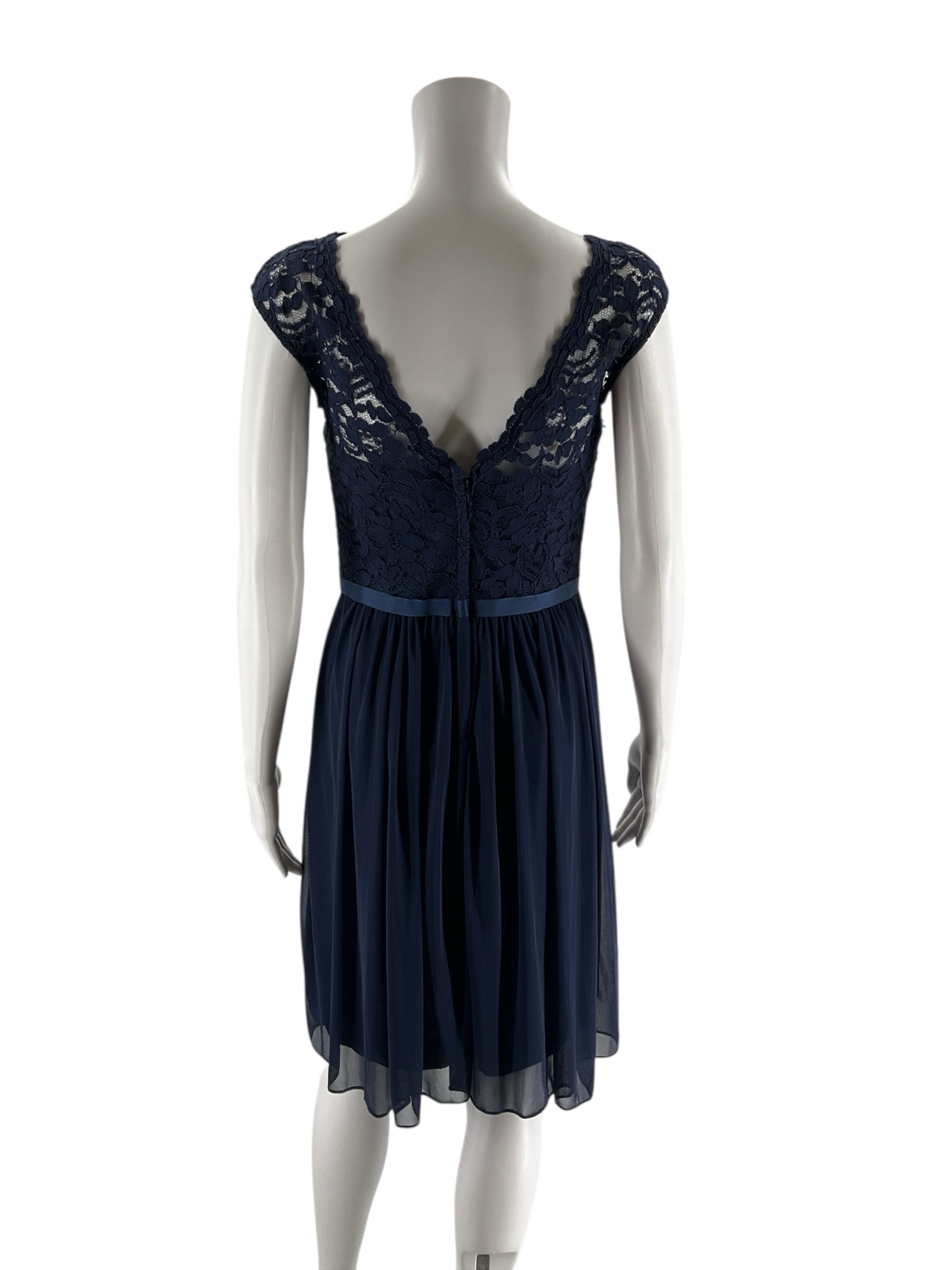 Davids Bridal Navy Lace Pre-Owned Ladies Dress- Size 4