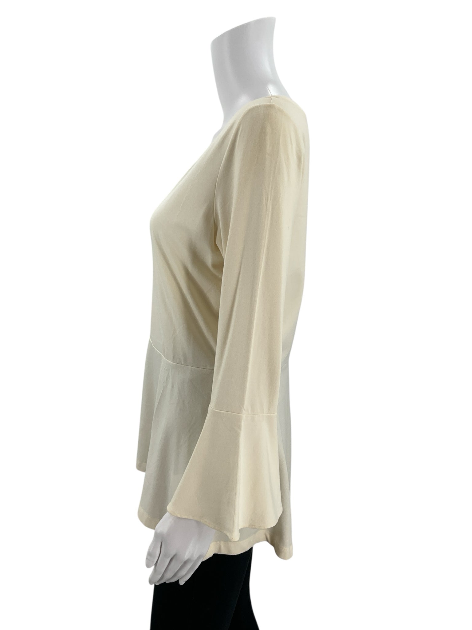 Issac Mizrahi Cream Solid Pre-Owned Ladies Top - Size Small - Margaret’s Fine Consignment