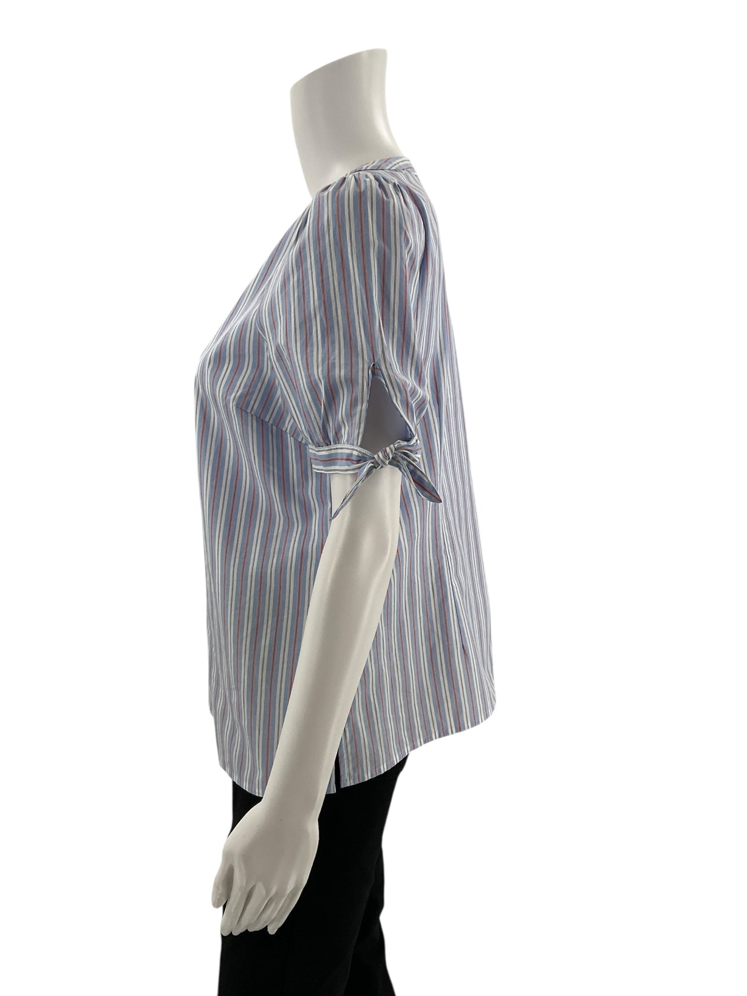 Talbots pre-owned ladies popover blouse featuring white, blue, and red stripes, size small petite, casual coastal style.