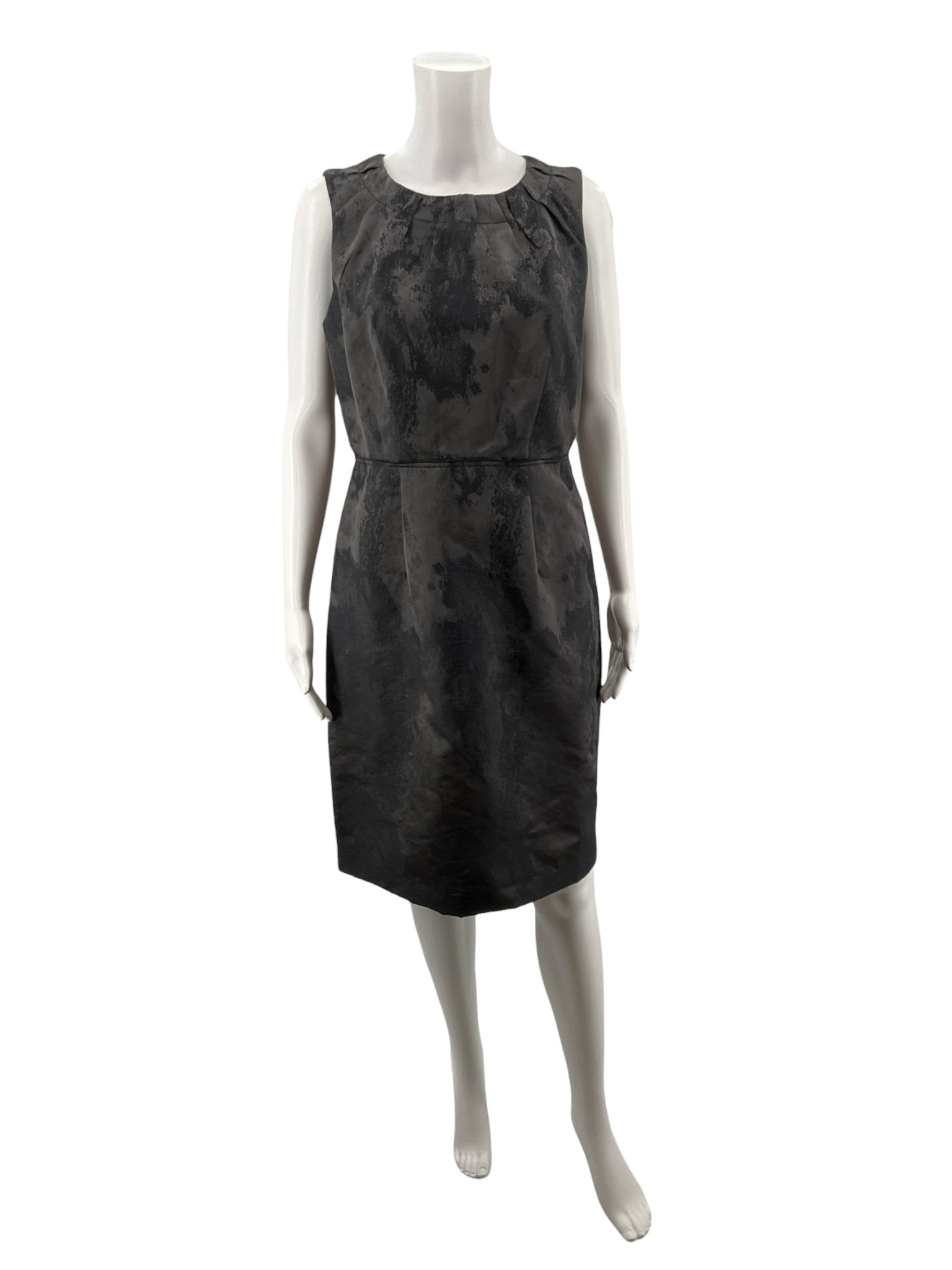 Loft Gray Solid Pre-Owned Ladies Dress - Size 8