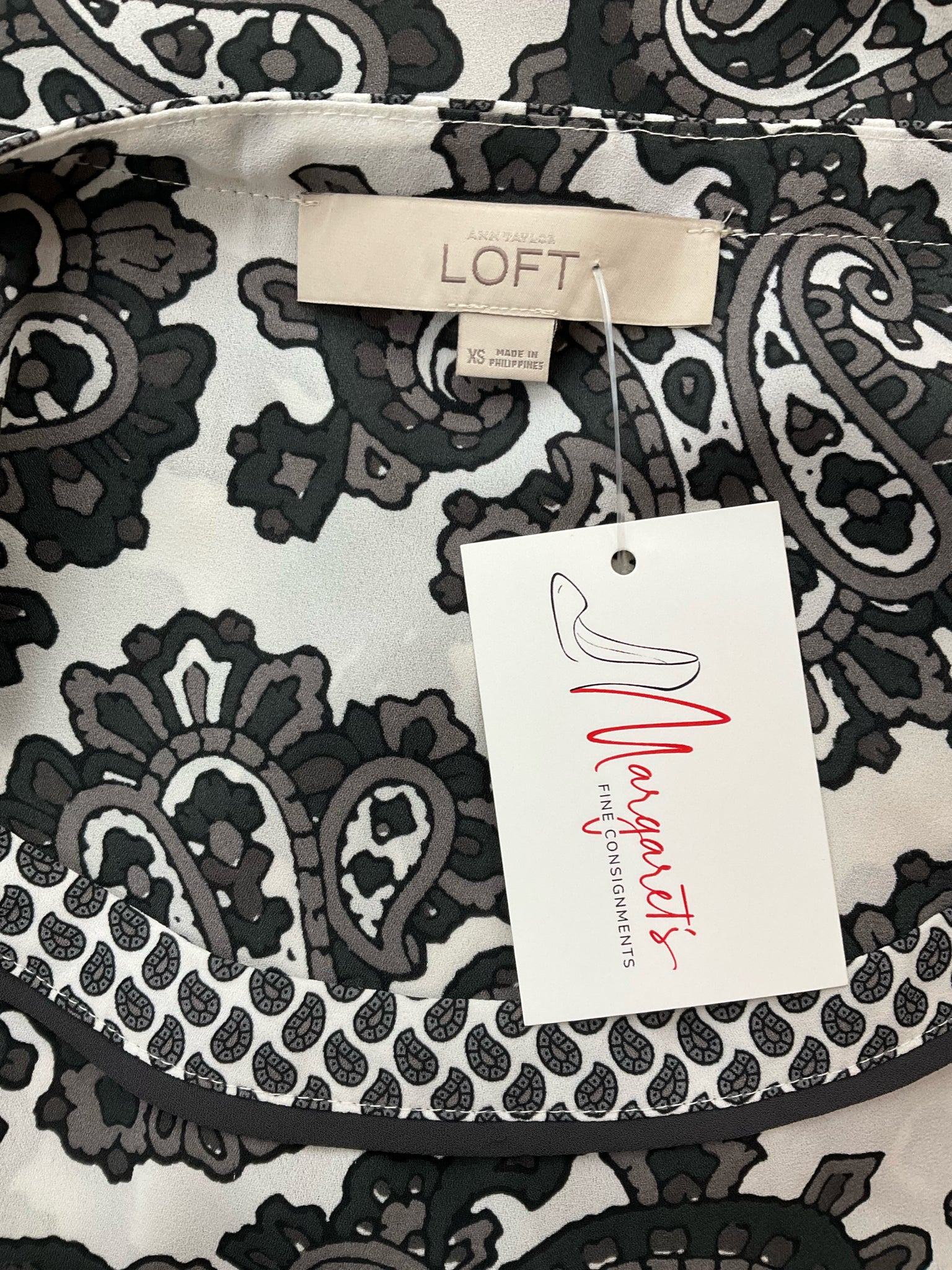 Ann Taylor LOFT Paisley Print Long Sleeve Blouse Black White Gray XS