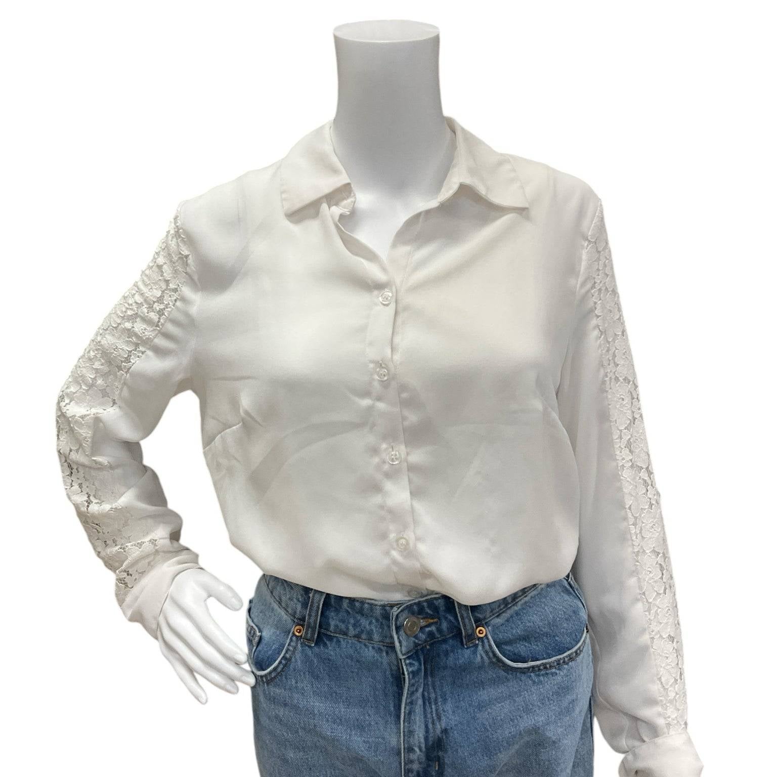 New York & Co White Solid Pre-Owned Ladies Top - Size Medium - Margaret’s Fine Consignment