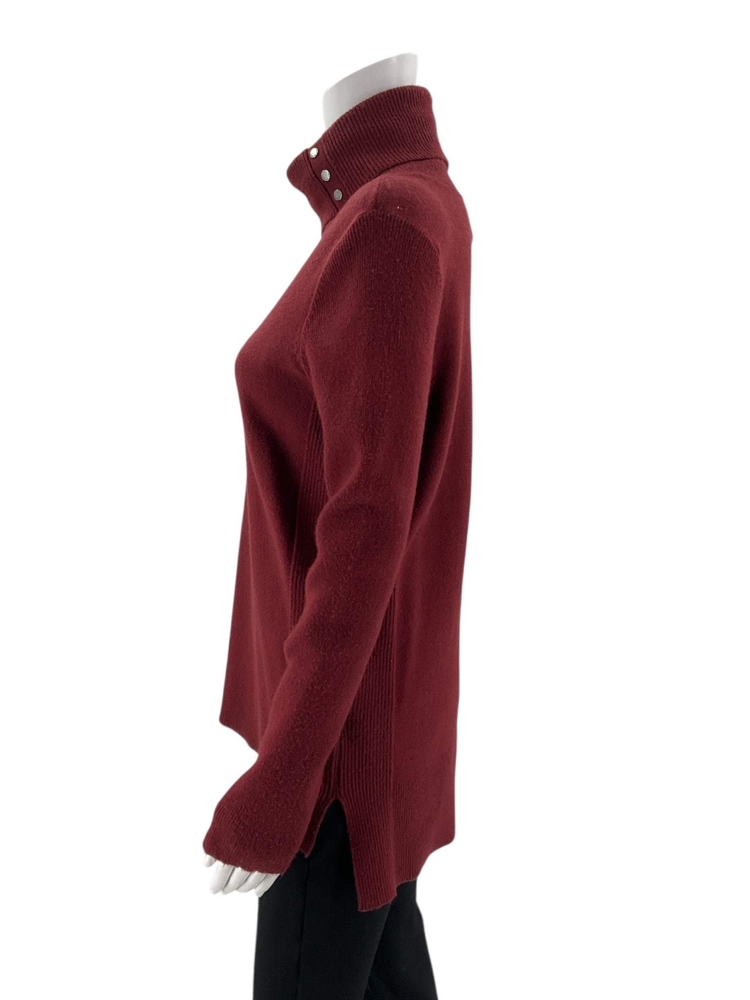 Calvin Klein - Burgundy Solid Pre-Owned Ladies Casual Top - Size M